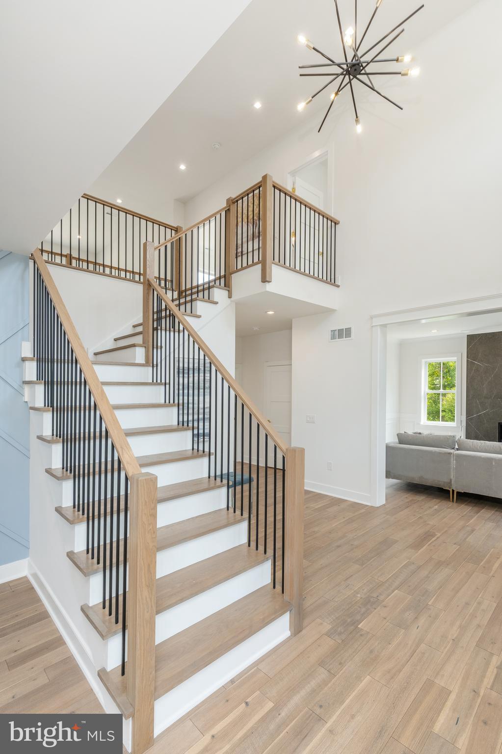 962 Tennis Ave #Residence 1