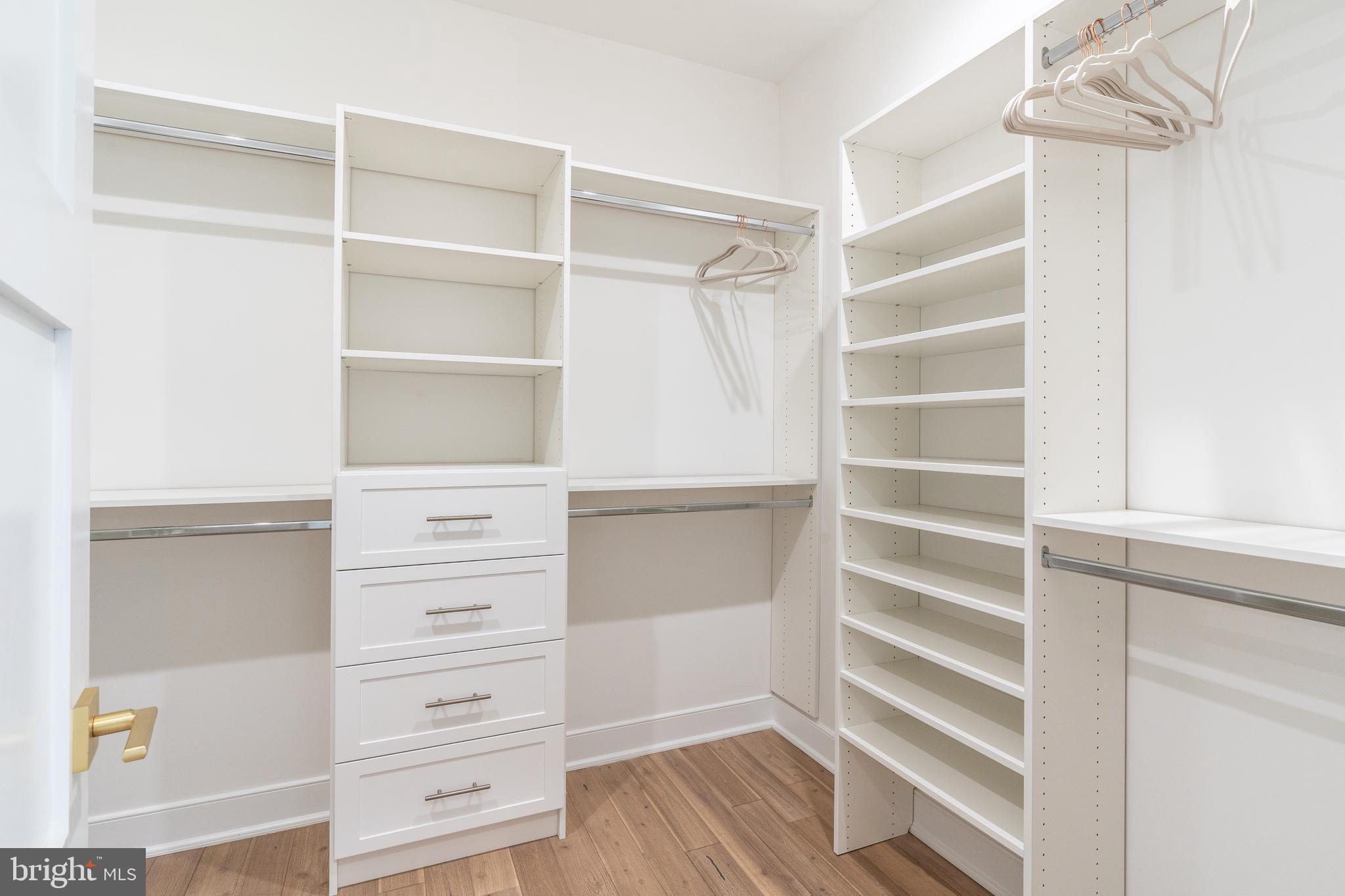 962 Tennis Ave #Residence 1