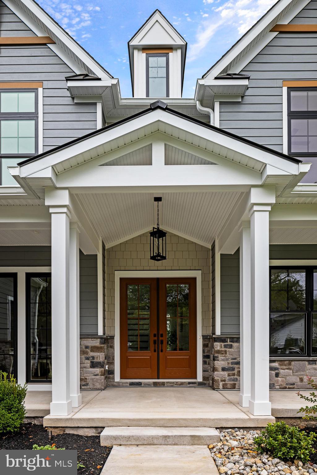 770 JOHNS LANE