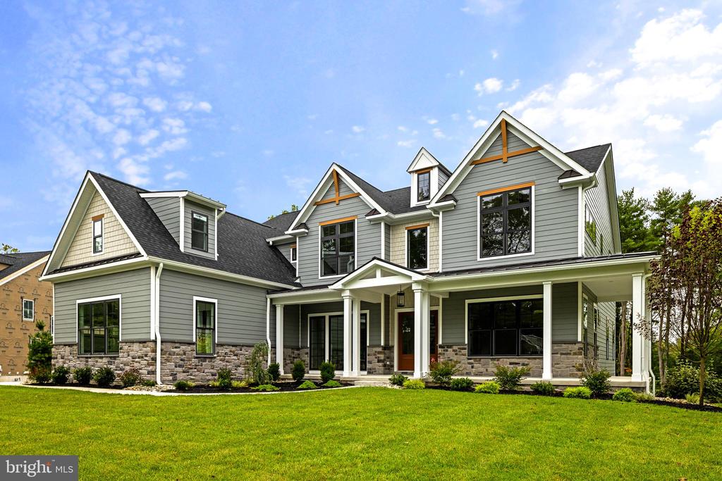 770 JOHNS LANE