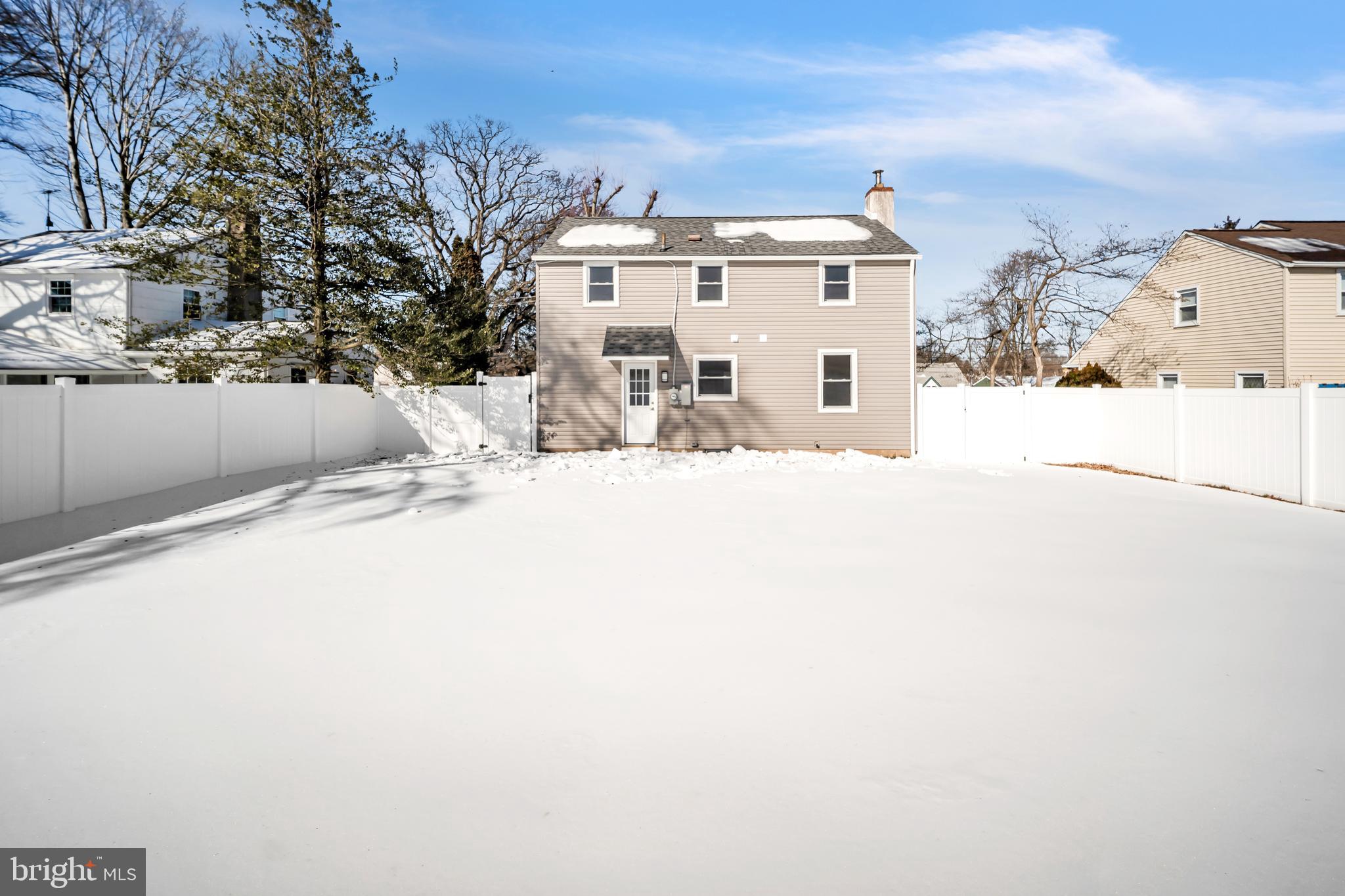 330 WINDSOR AVENUE