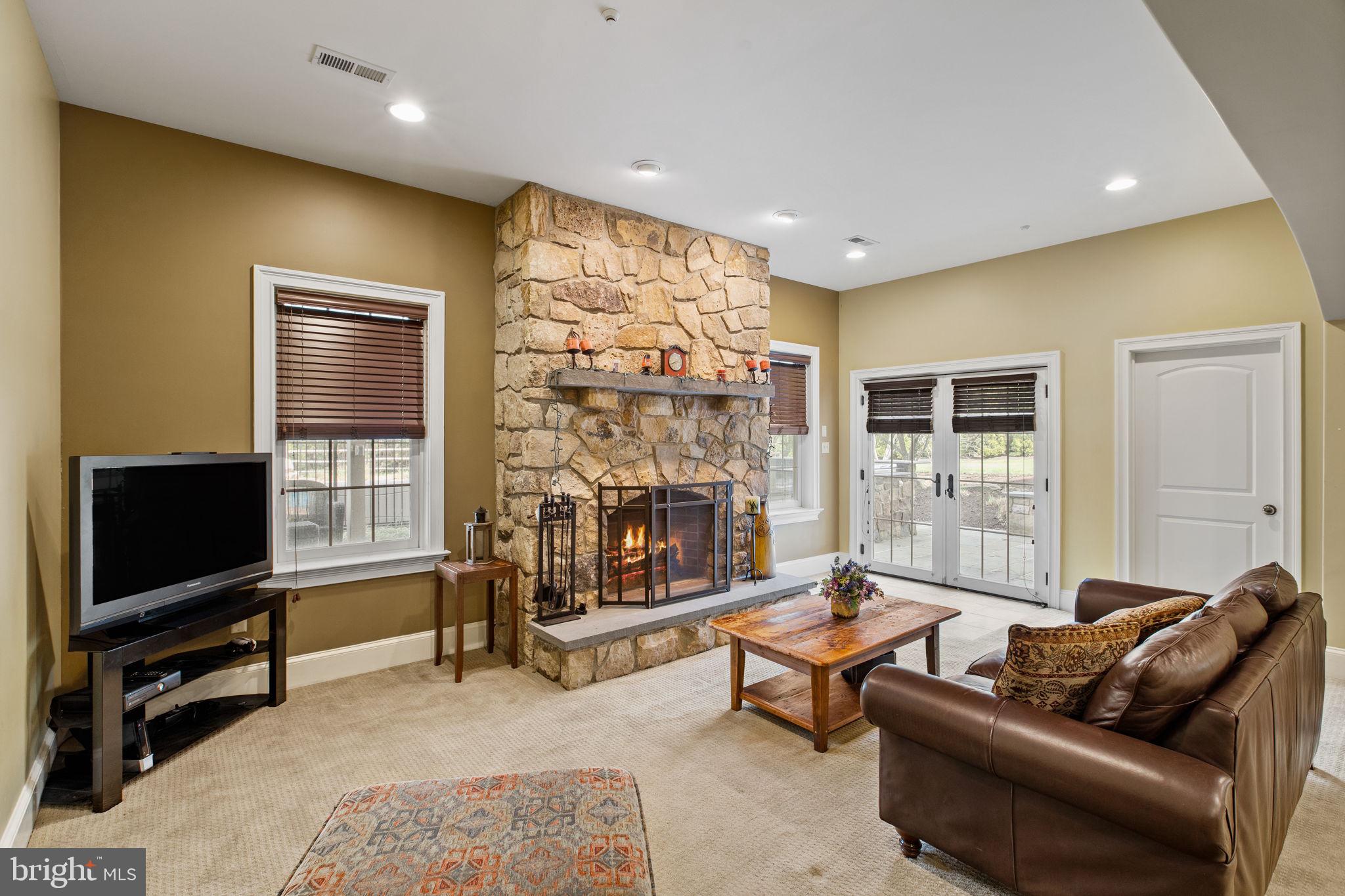 1519 CEDAR HILL ROAD