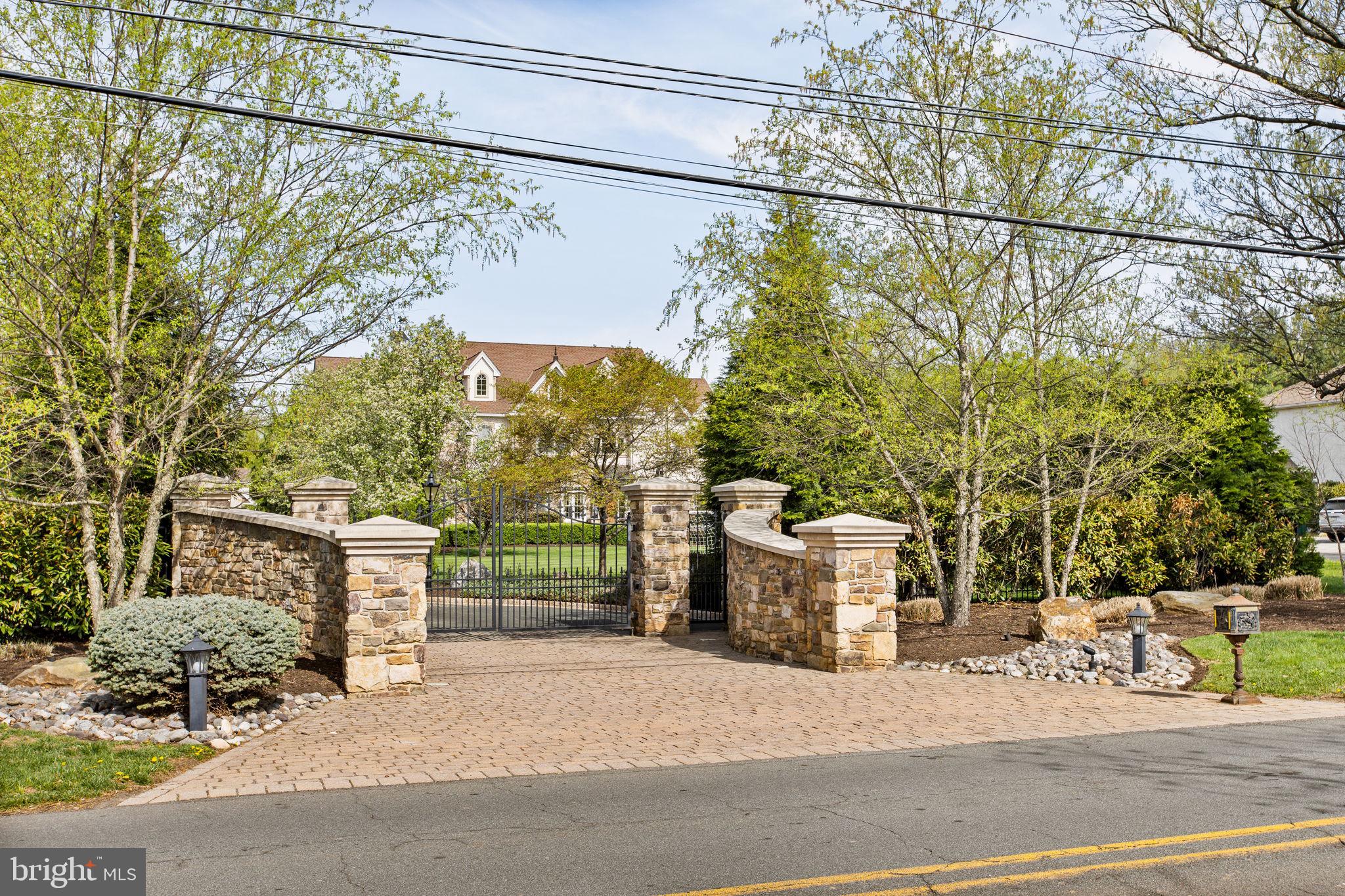 1519 CEDAR HILL ROAD