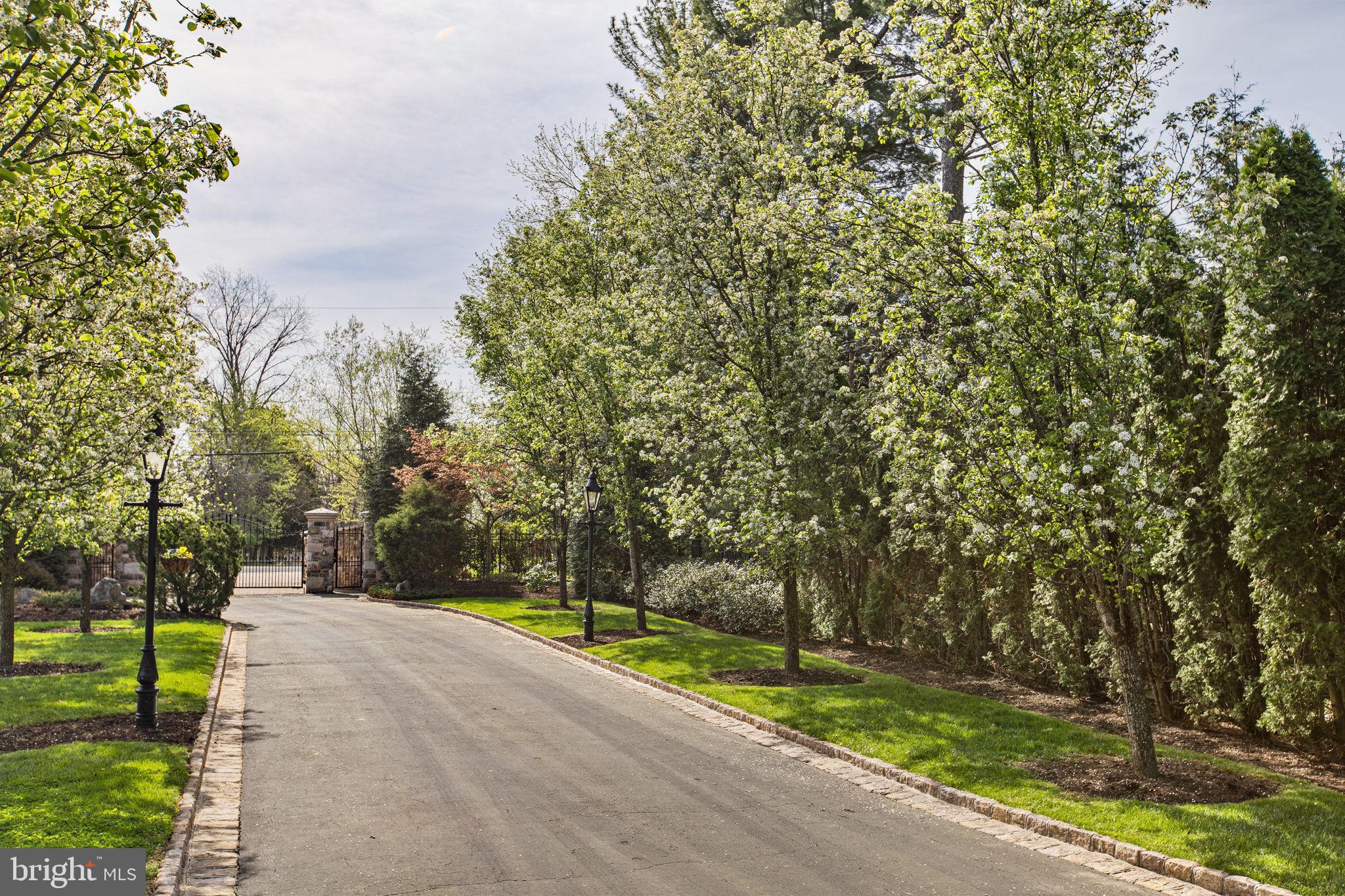 1519 CEDAR HILL ROAD