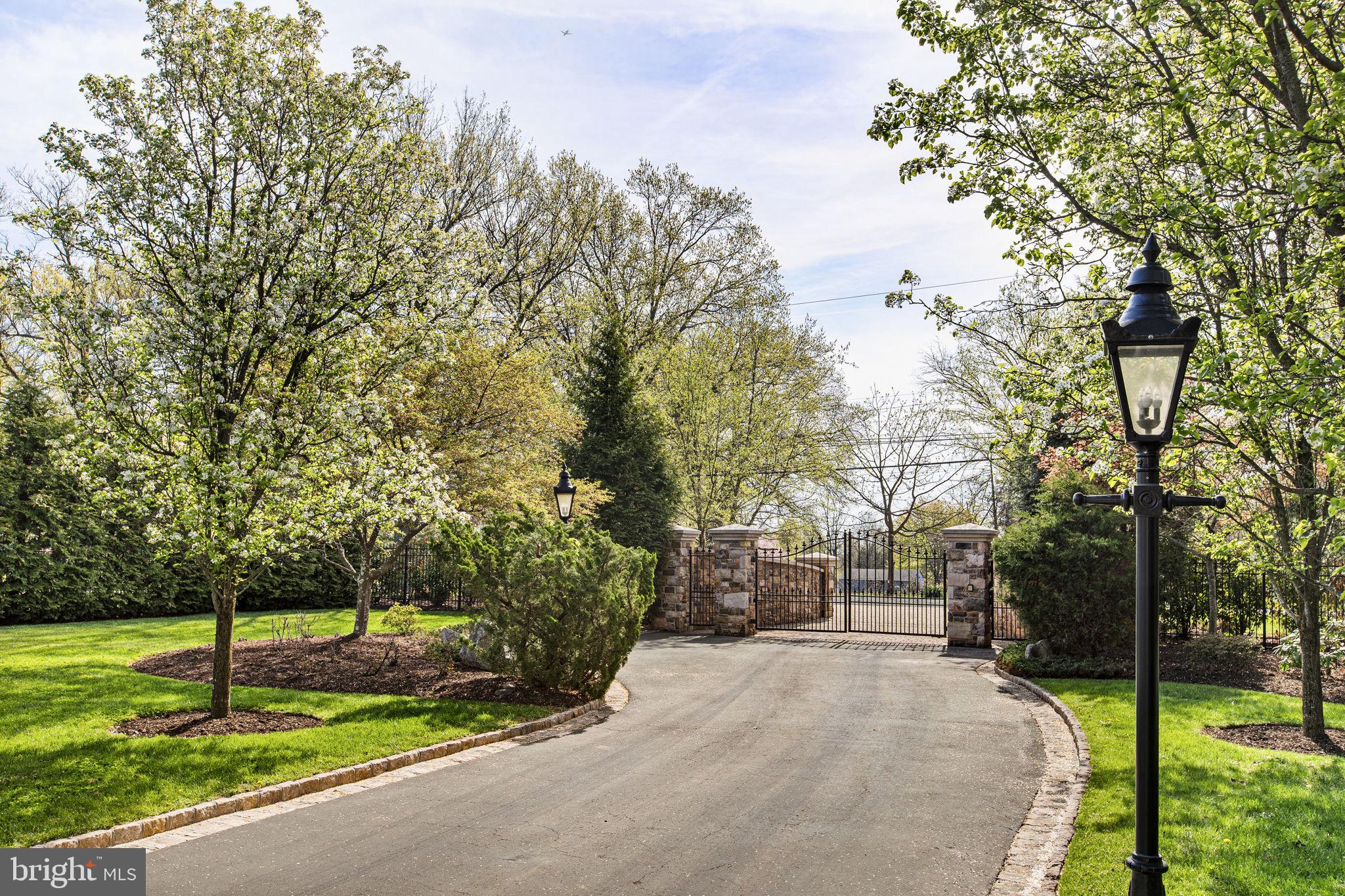 1519 CEDAR HILL ROAD