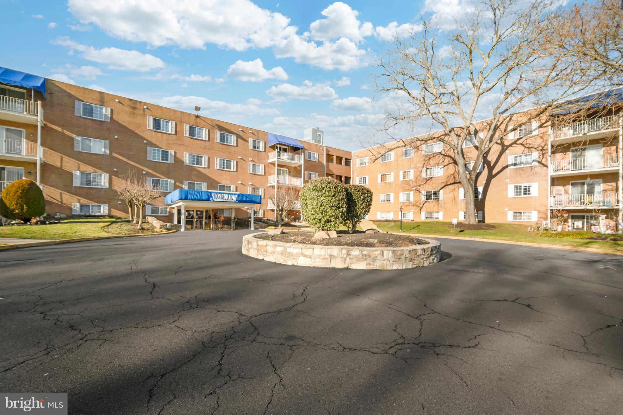 300 Byberry Rd #108