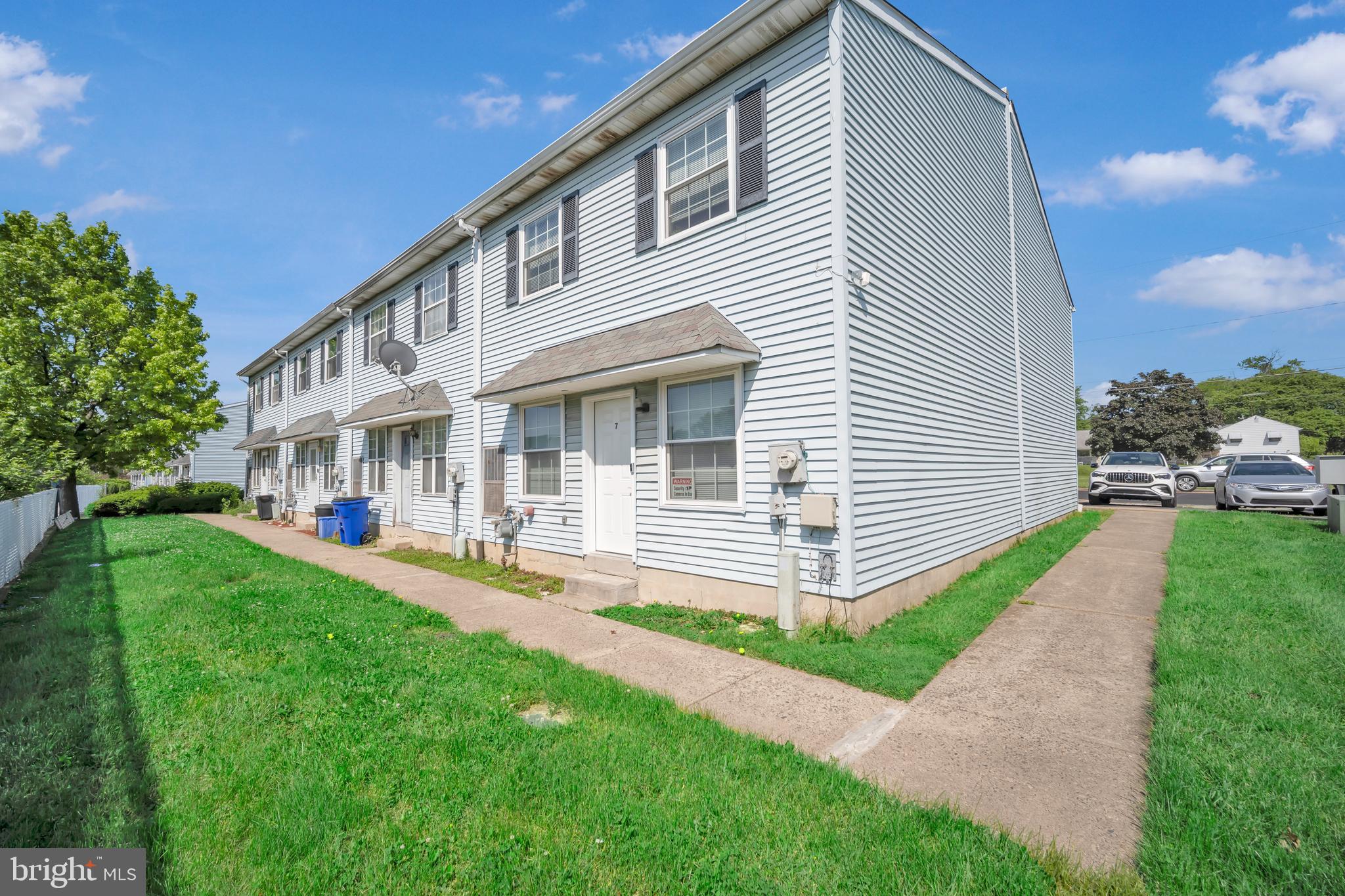 10103 Northeast Ave #7