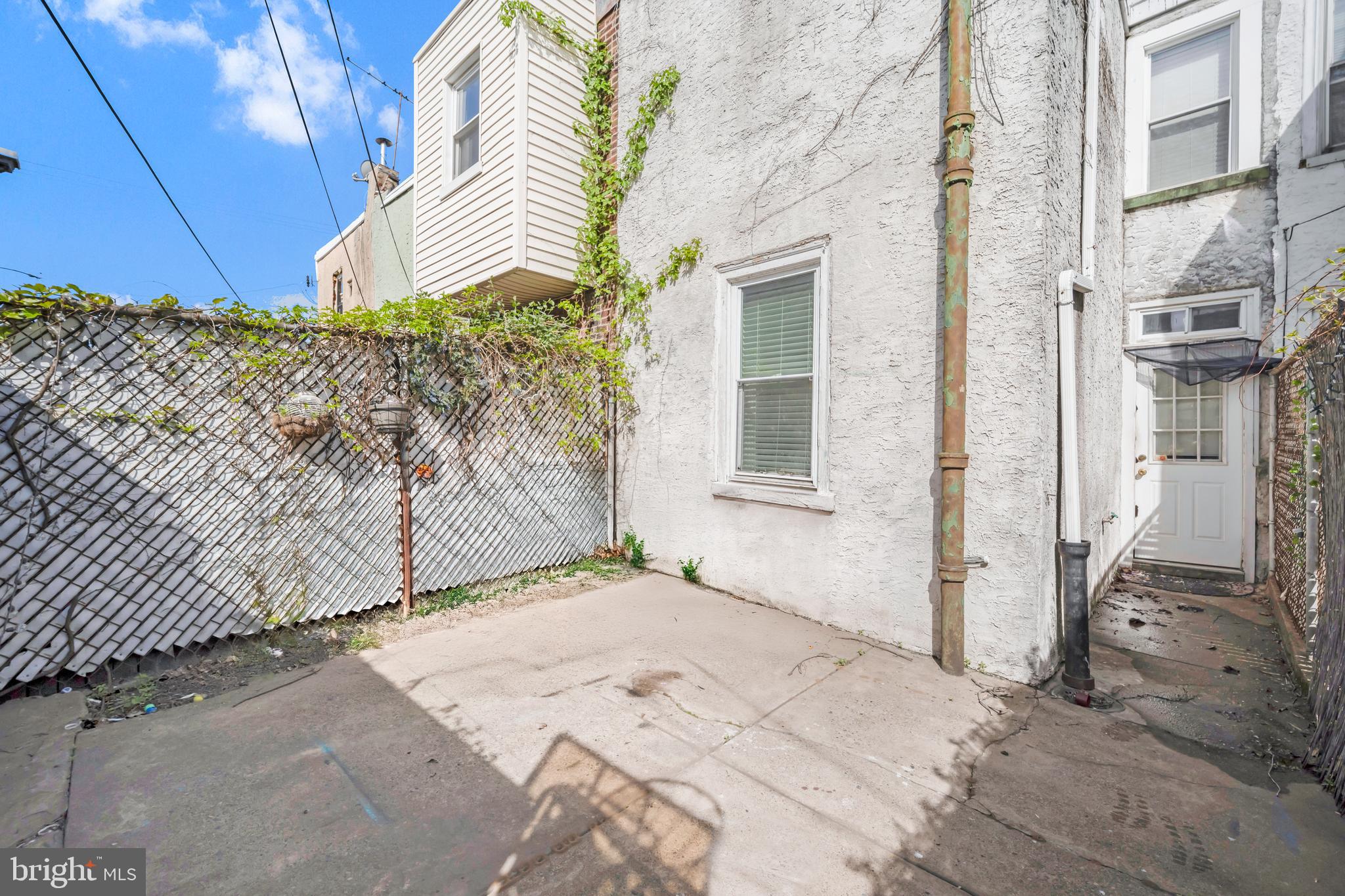 2545 Sepviva St