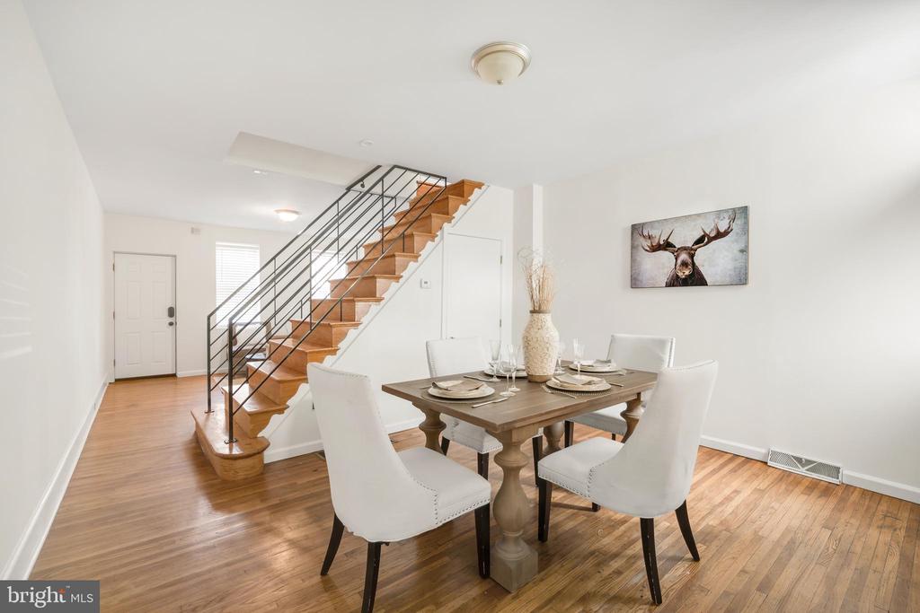 2545 Sepviva St