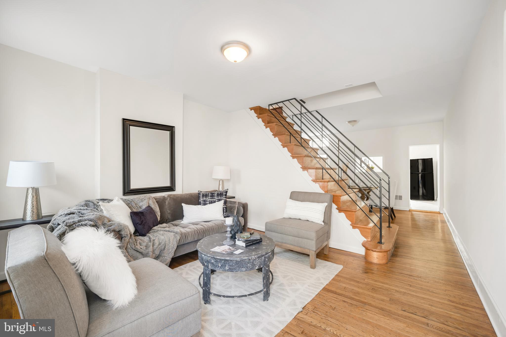 2545 Sepviva St