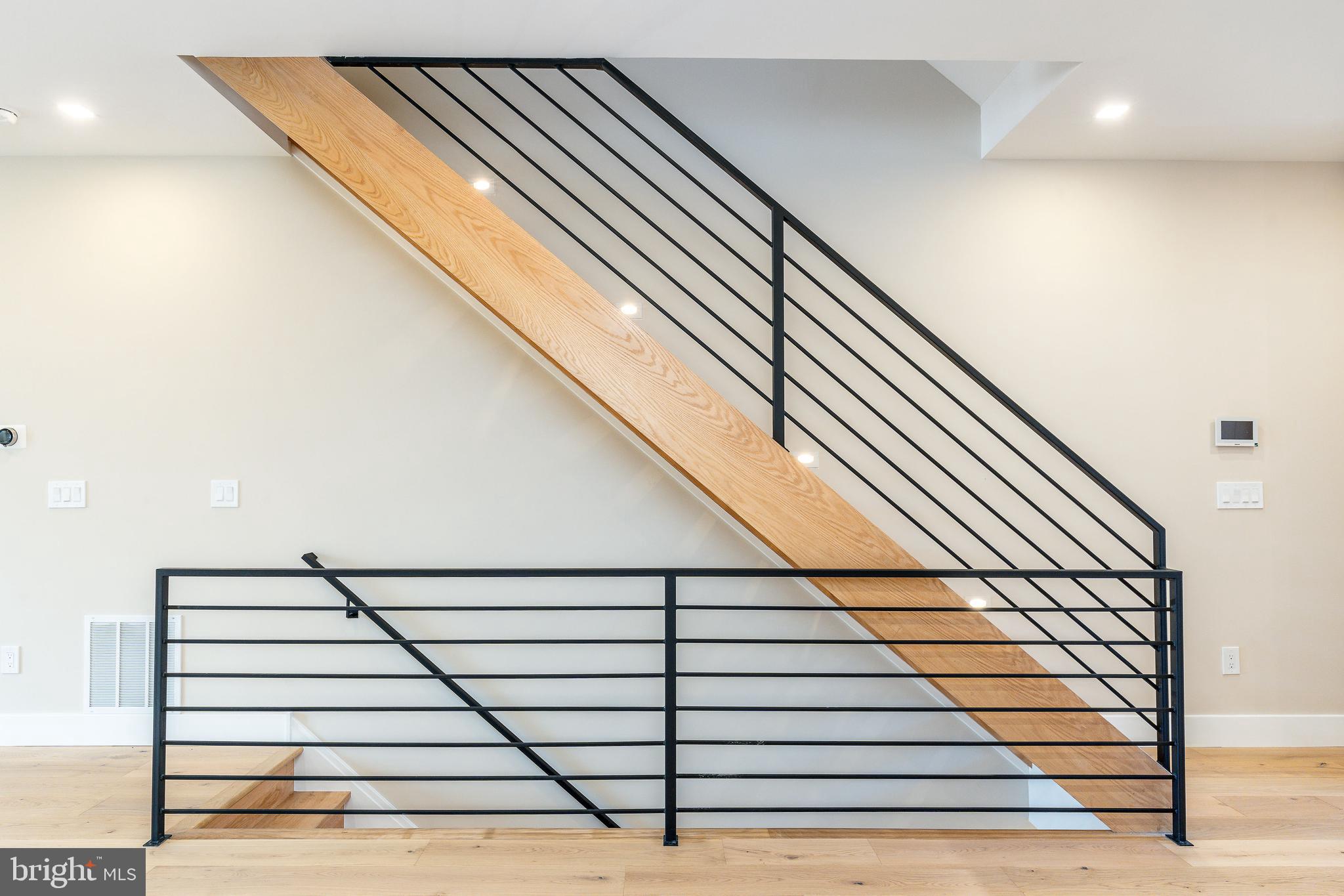 520 Cecil B. Moore Ave