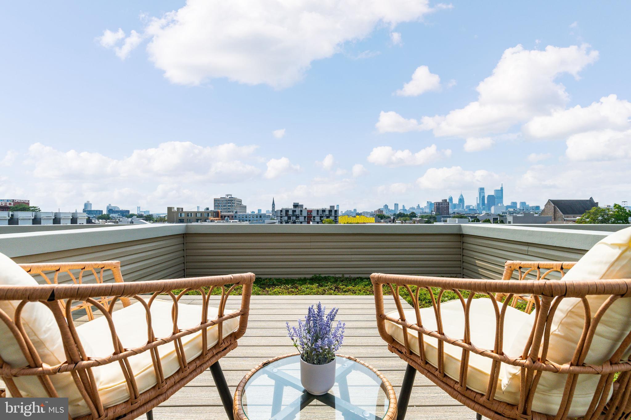 522 CECIL B. MOORE AVENUE