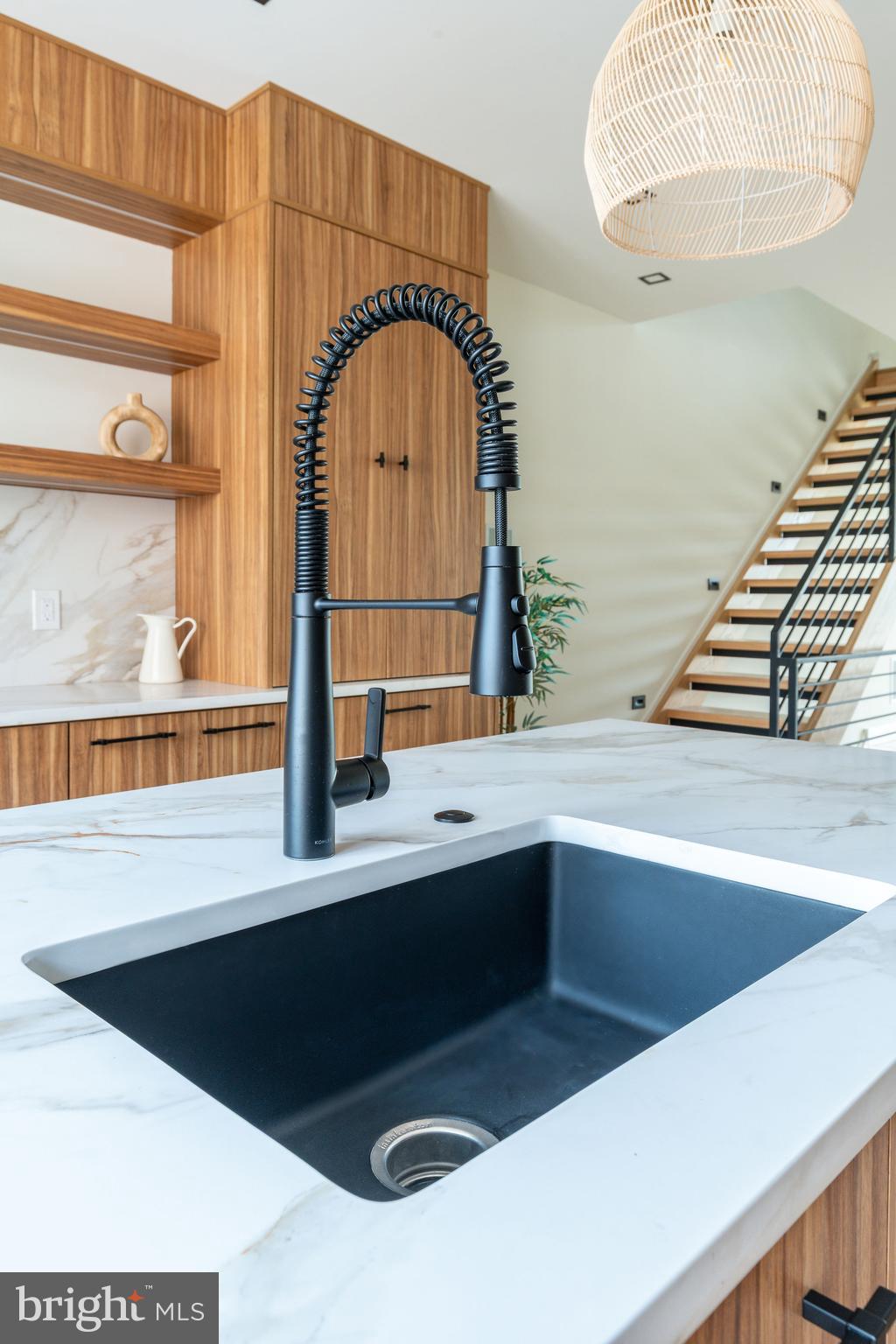 522 CECIL B. MOORE AVENUE