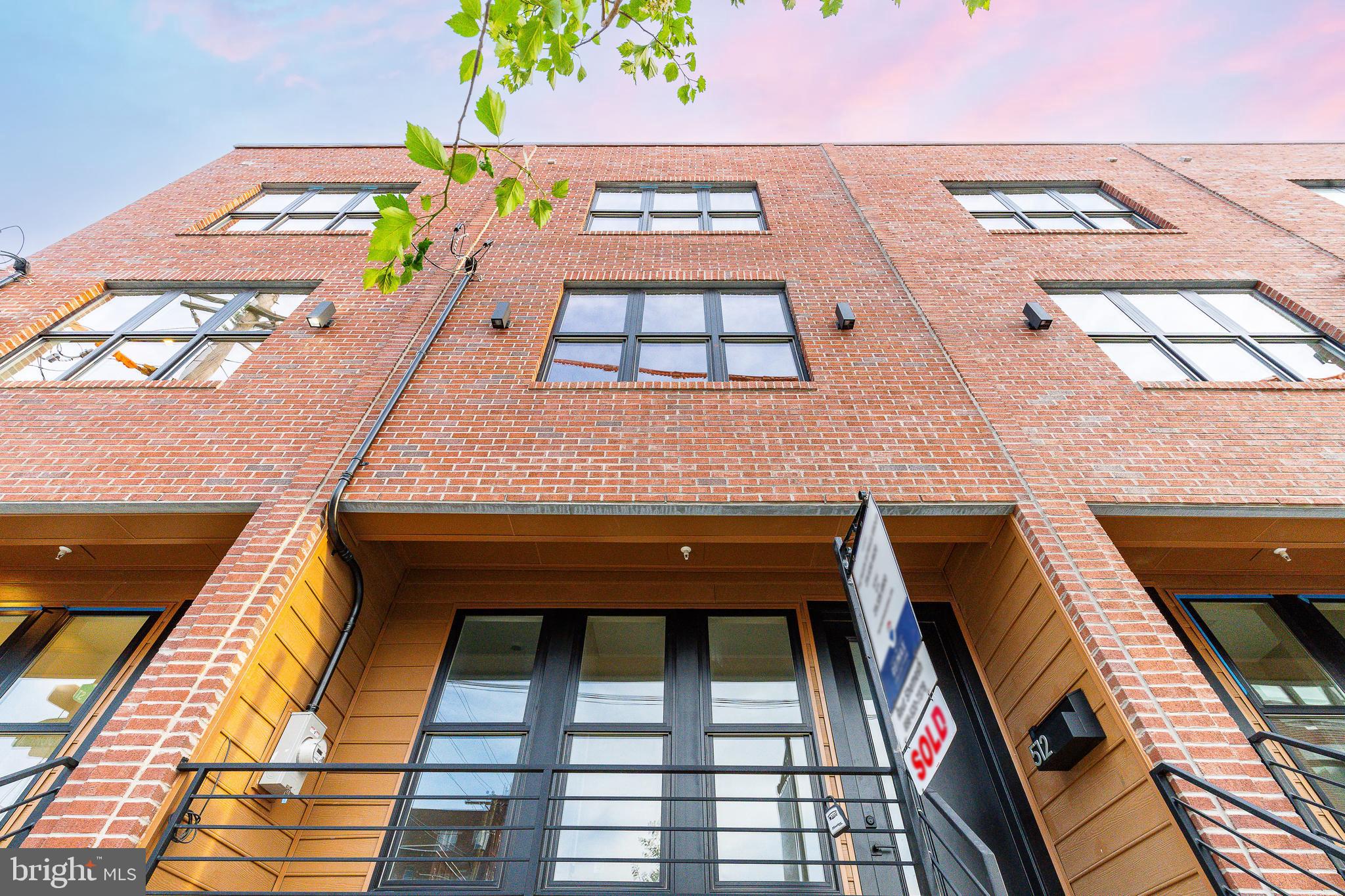 522 CECIL B. MOORE AVENUE