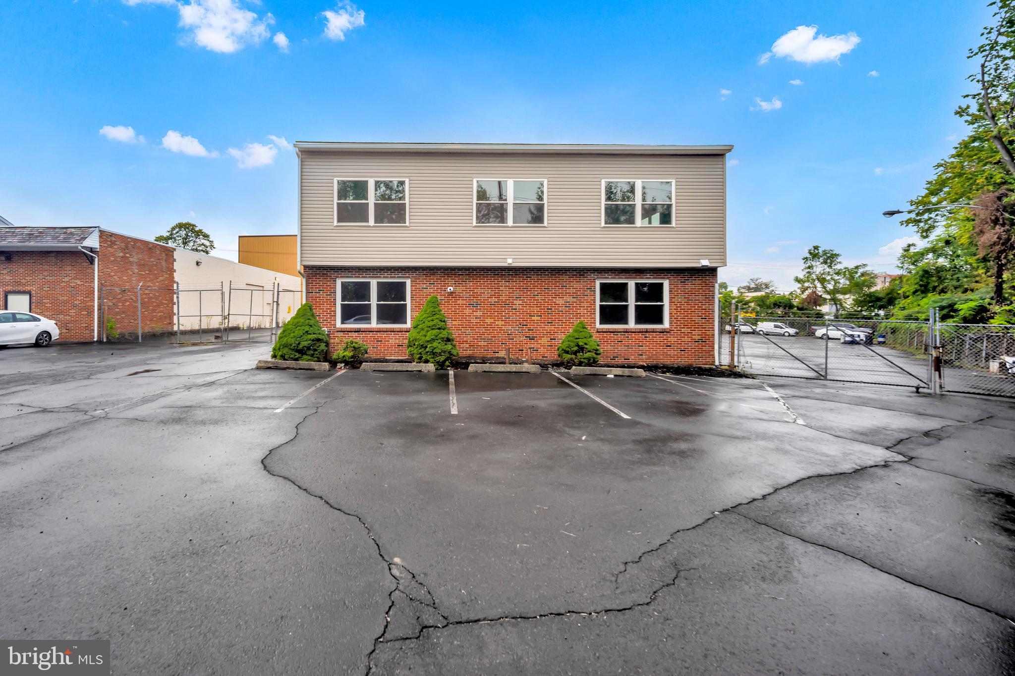 2168 BENNETT ROAD