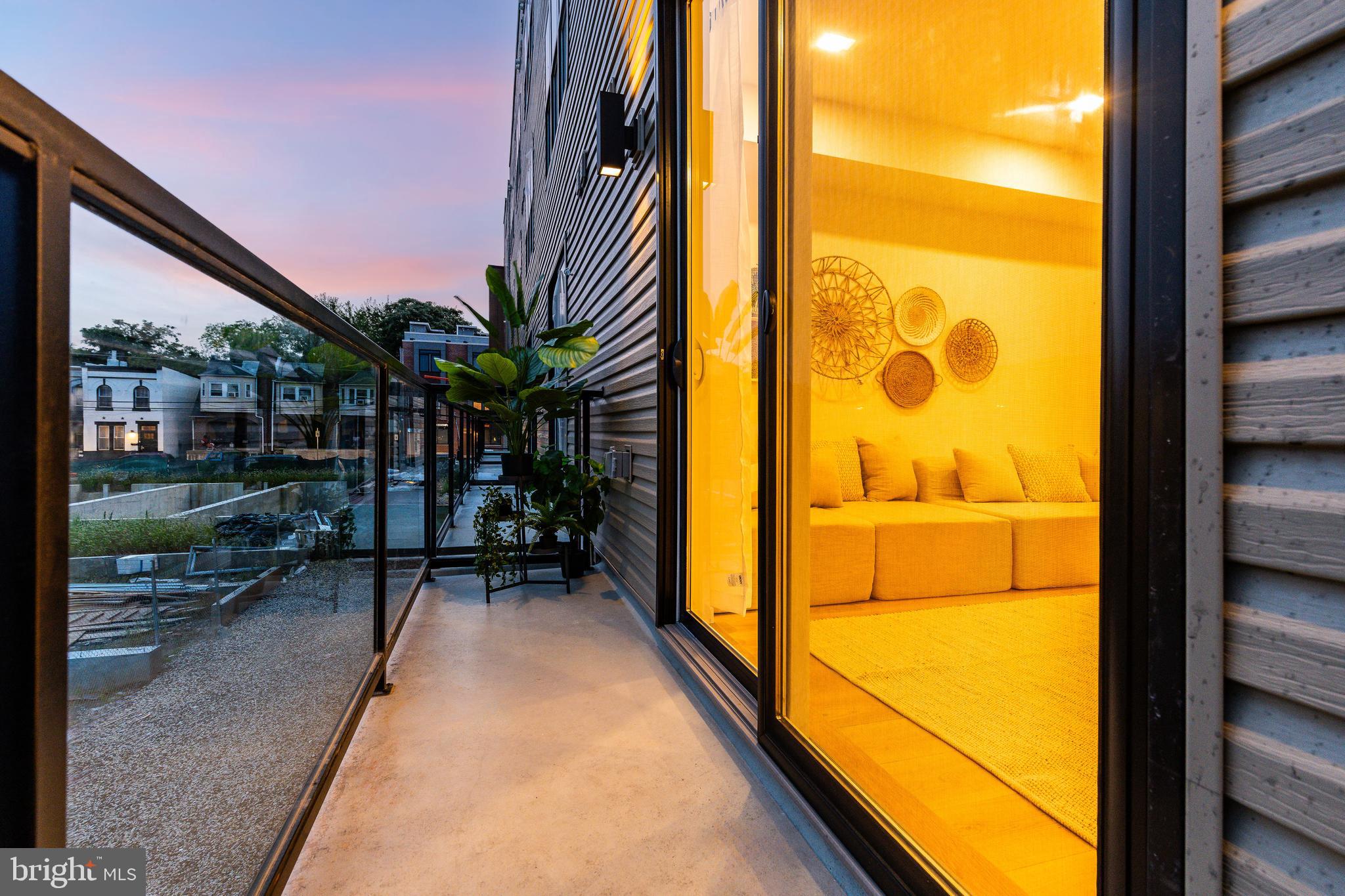 524 CECIL B. MOORE AVENUE