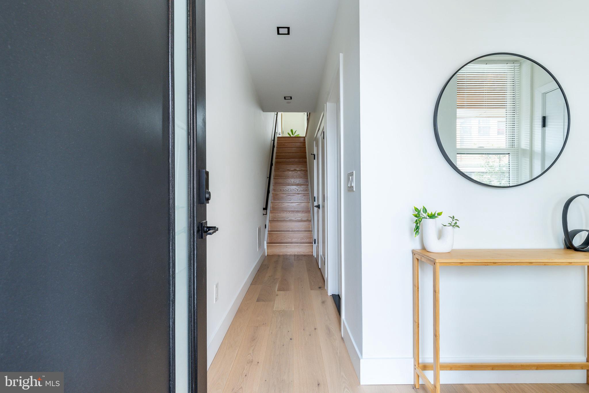 524 CECIL B. MOORE AVENUE