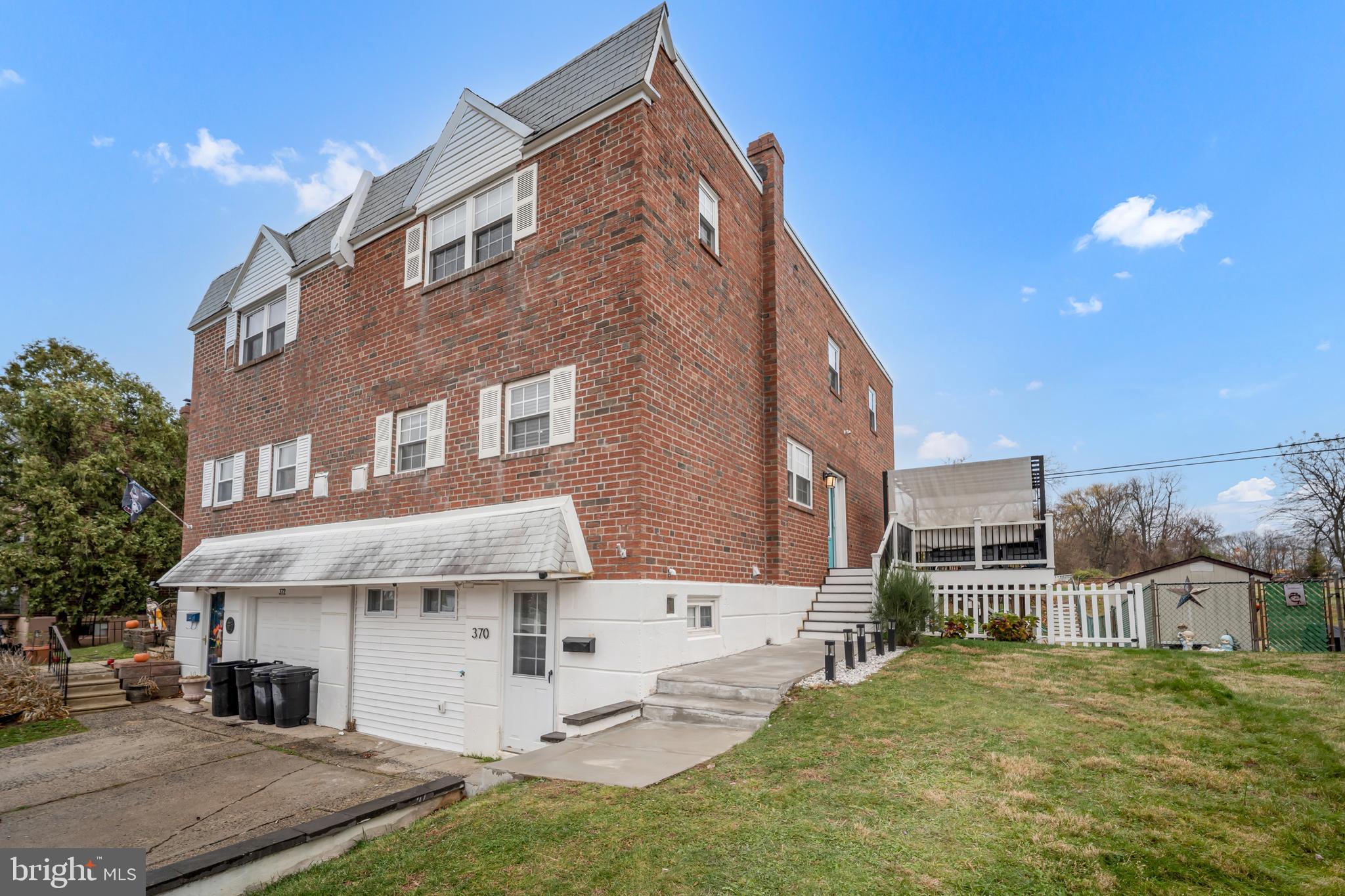 370 SELMA STREET