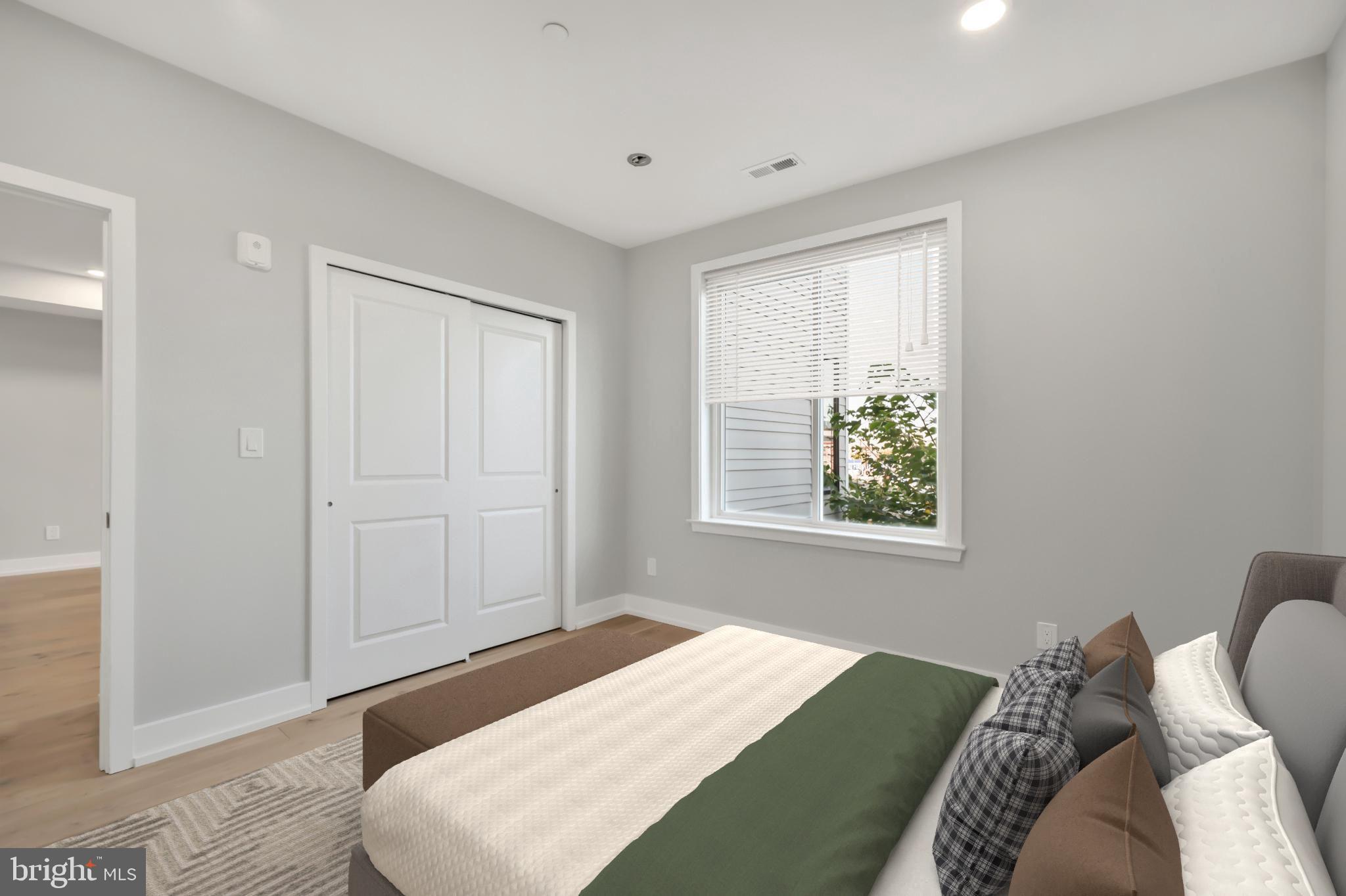 700 MOYER STREET 00 105