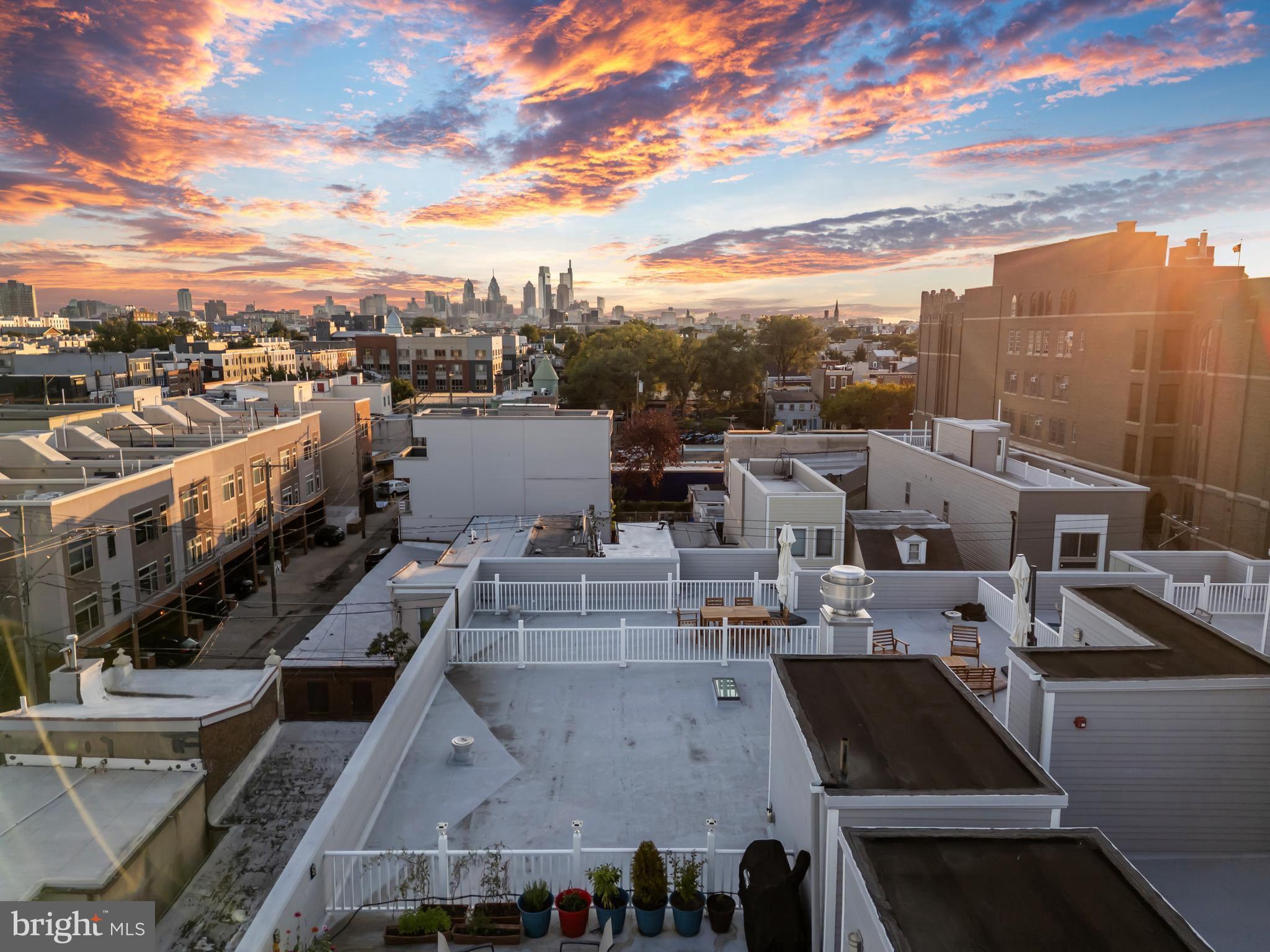 700 MOYER STREET 00 105