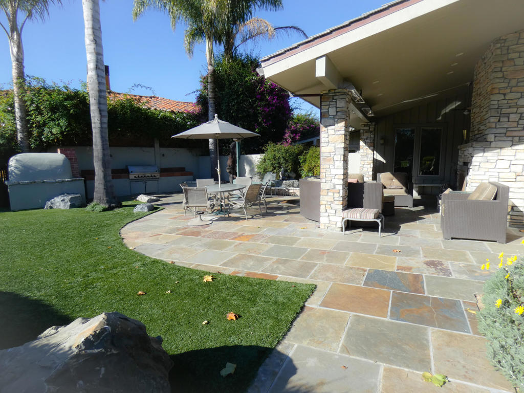 8023 River Place