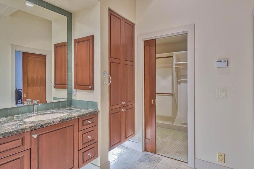 8023 River Place