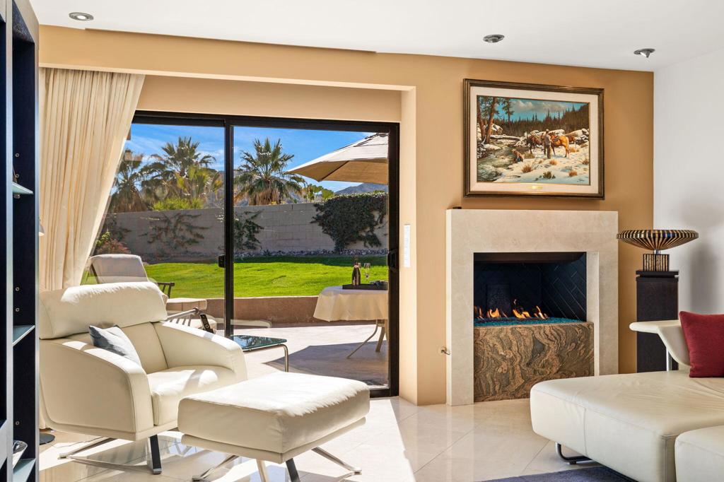 48999 Sunny Summit Lane