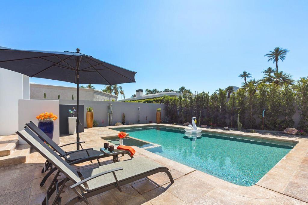 75301 Montecito Drive