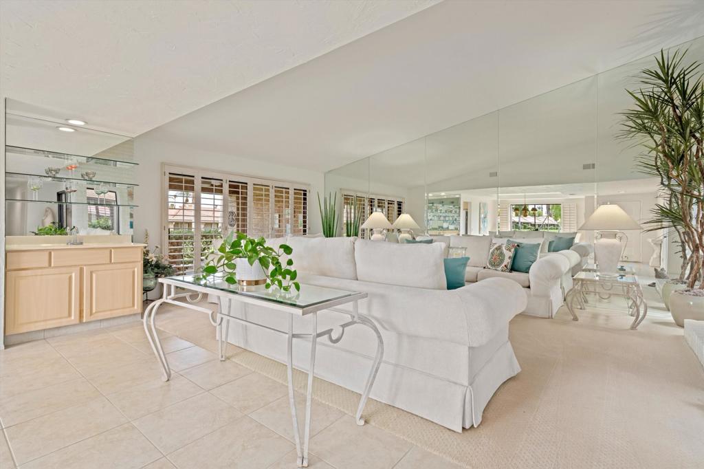 63 Camino Arroyo Place