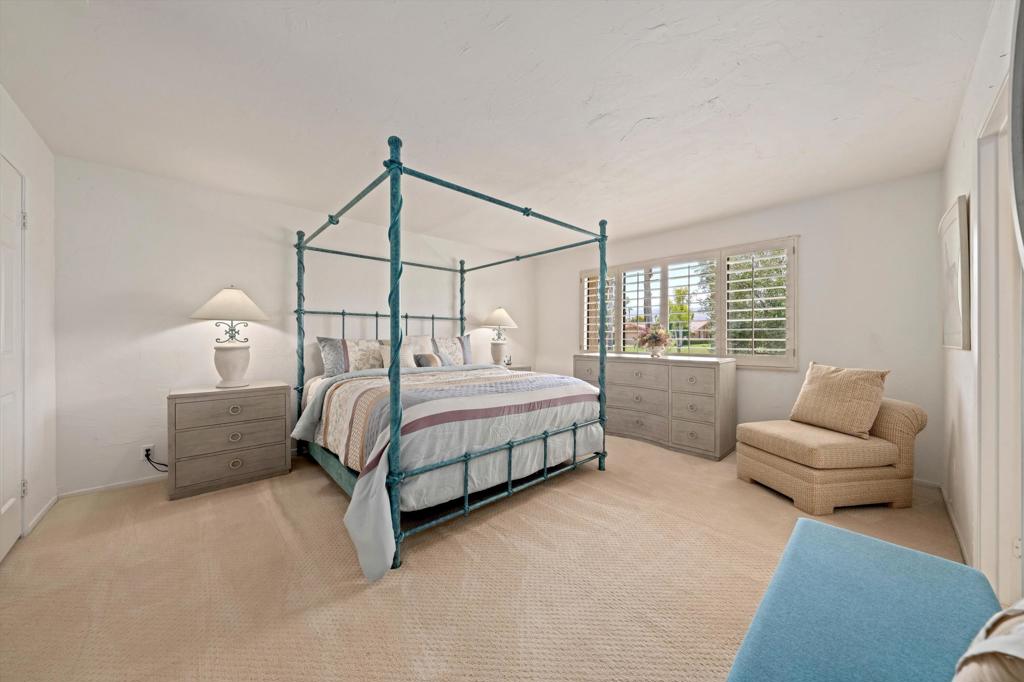 63 Camino Arroyo Place