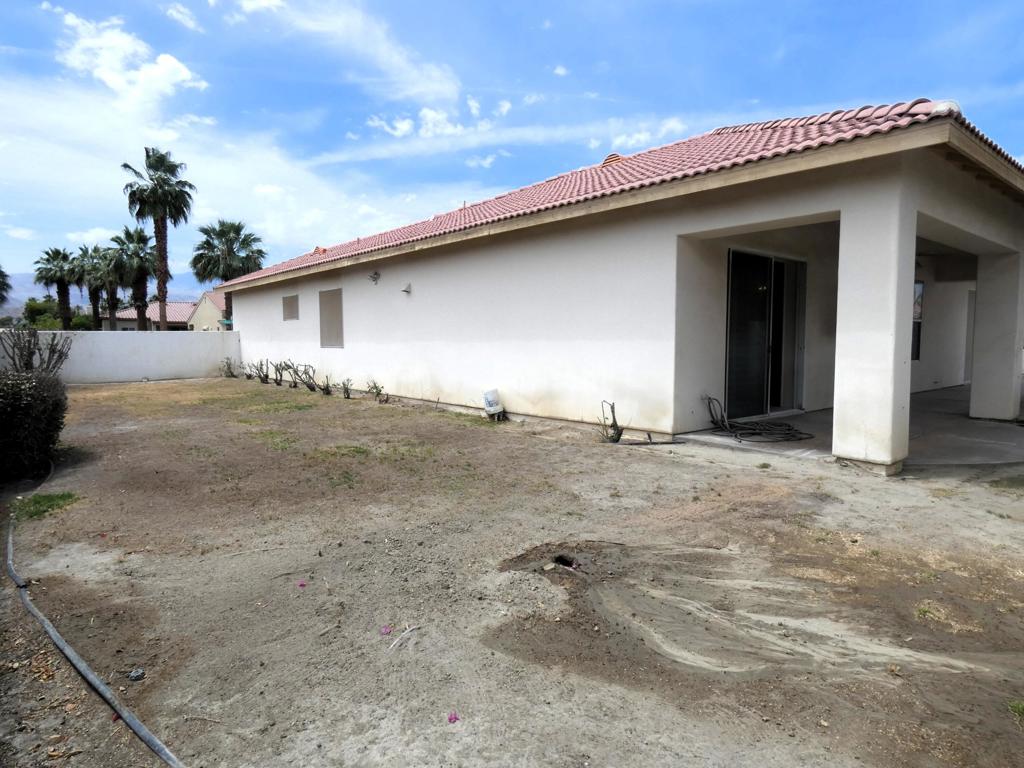 74630 Moss Rose Drive
