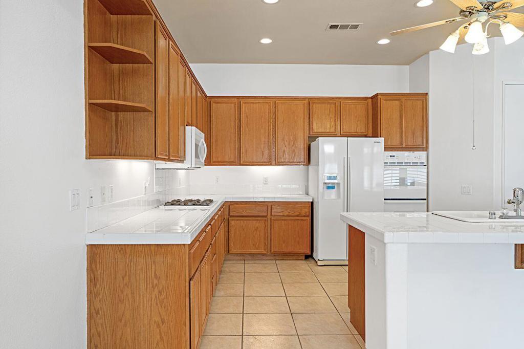 74630 Moss Rose Drive