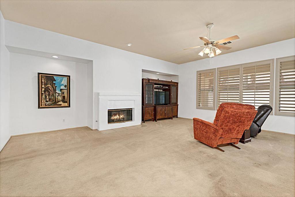 74630 Moss Rose Drive