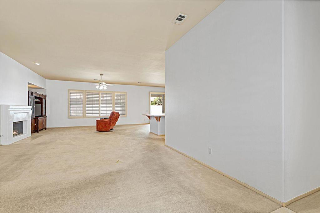 74630 Moss Rose Drive