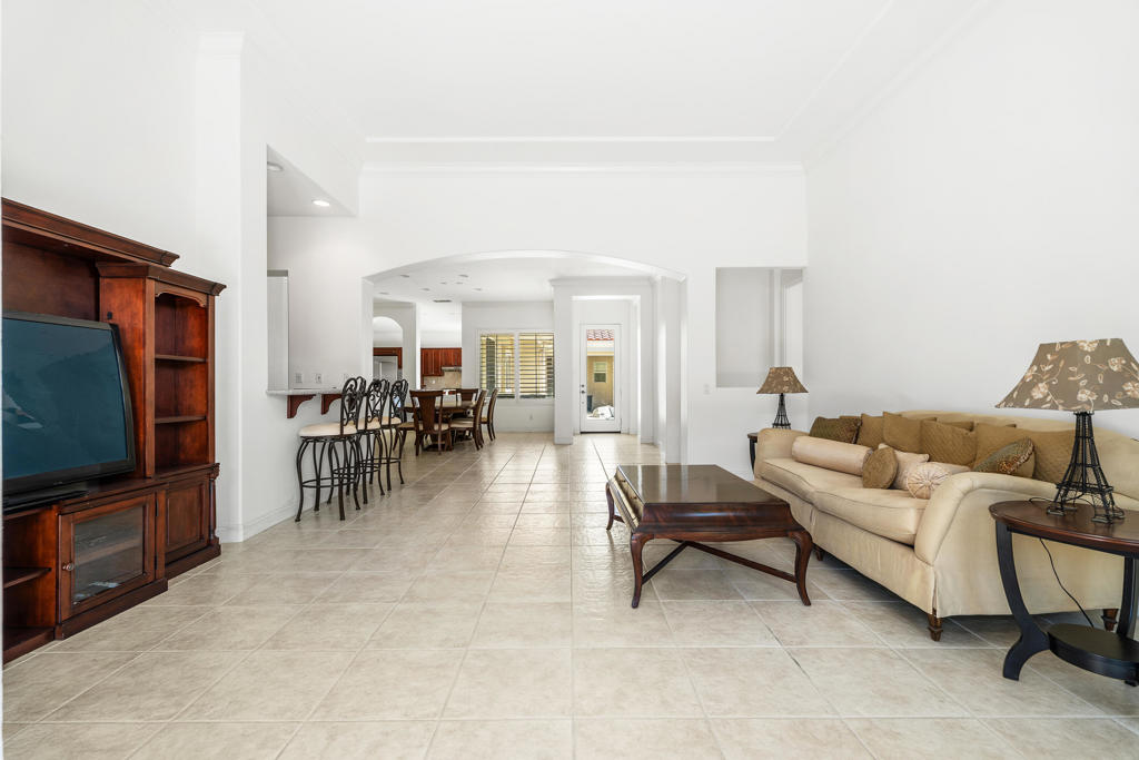 77 Clavel Court