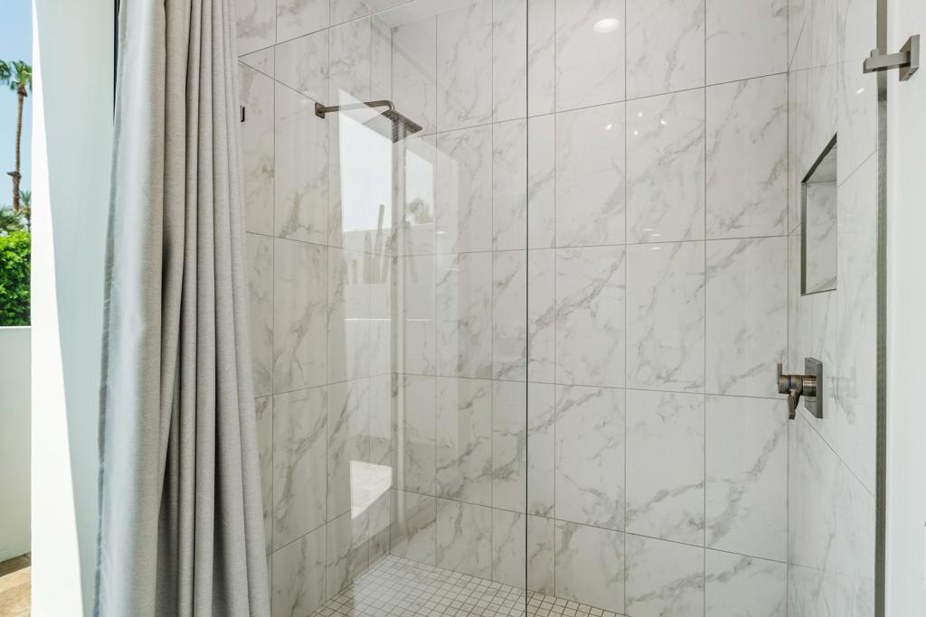 75301 Montecito Drive