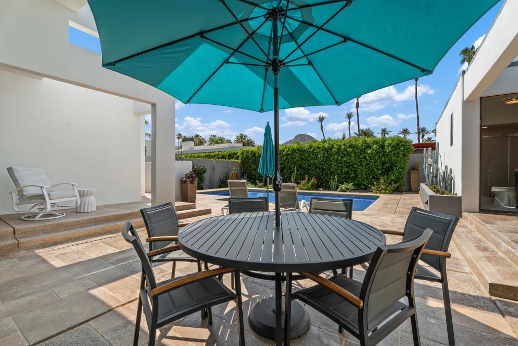 75301 Montecito Drive