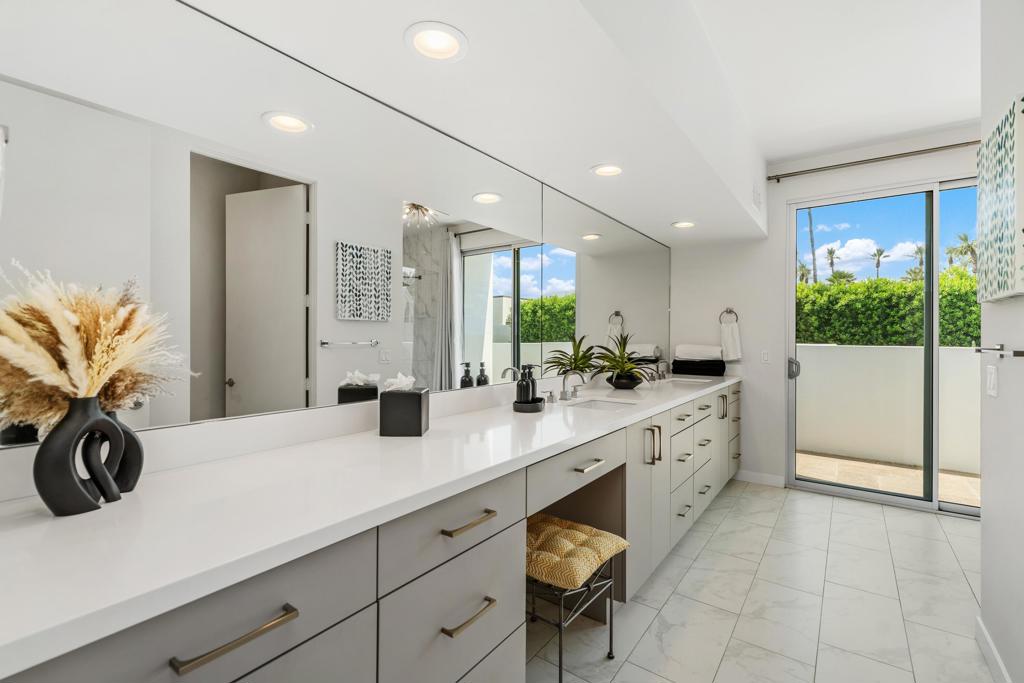 75301 Montecito Drive