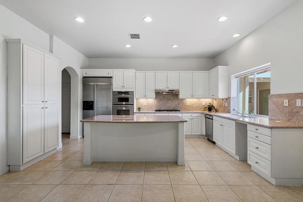 77 Clavel Court