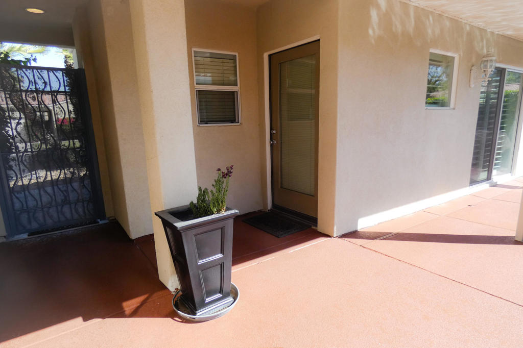 77 Clavel Court