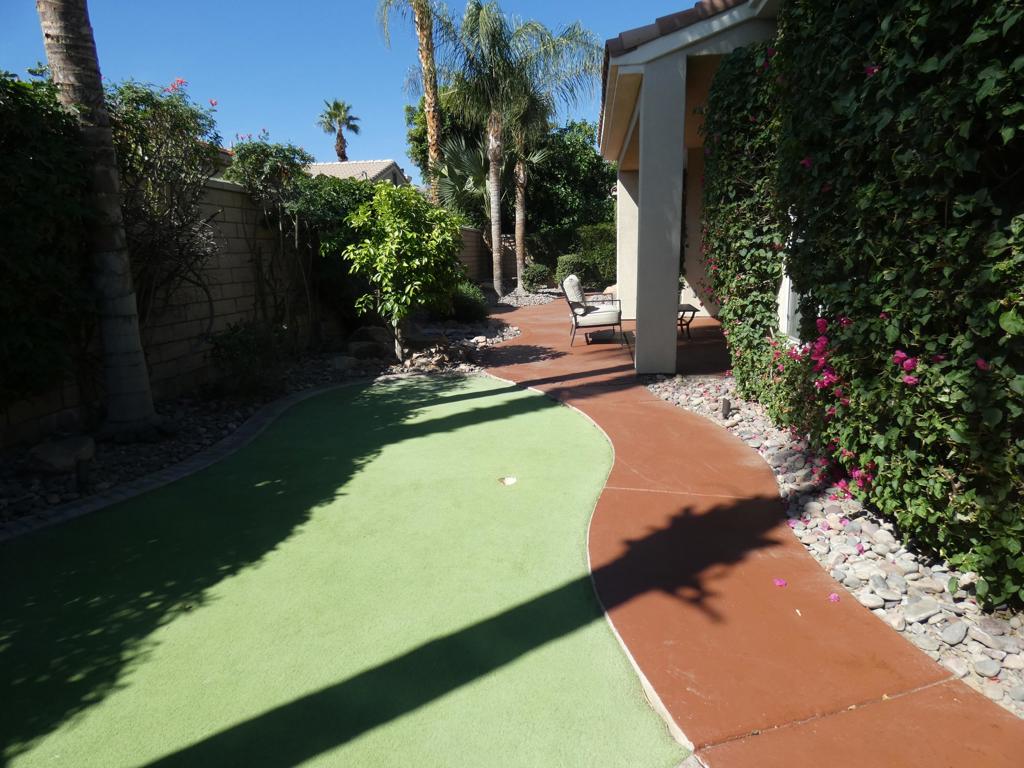 77 Clavel Court