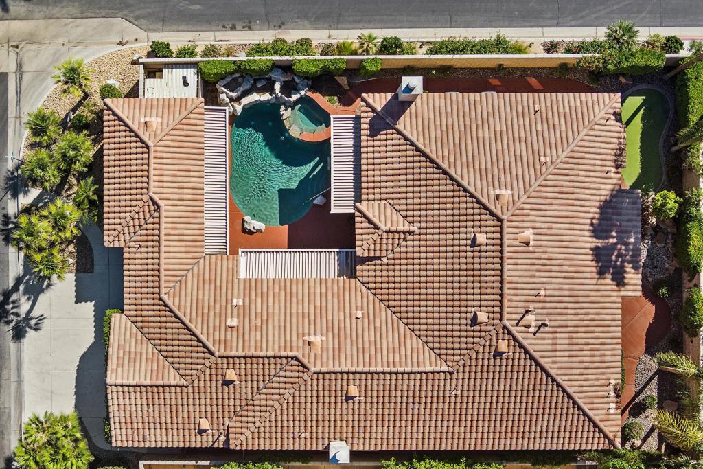 77 Clavel Court