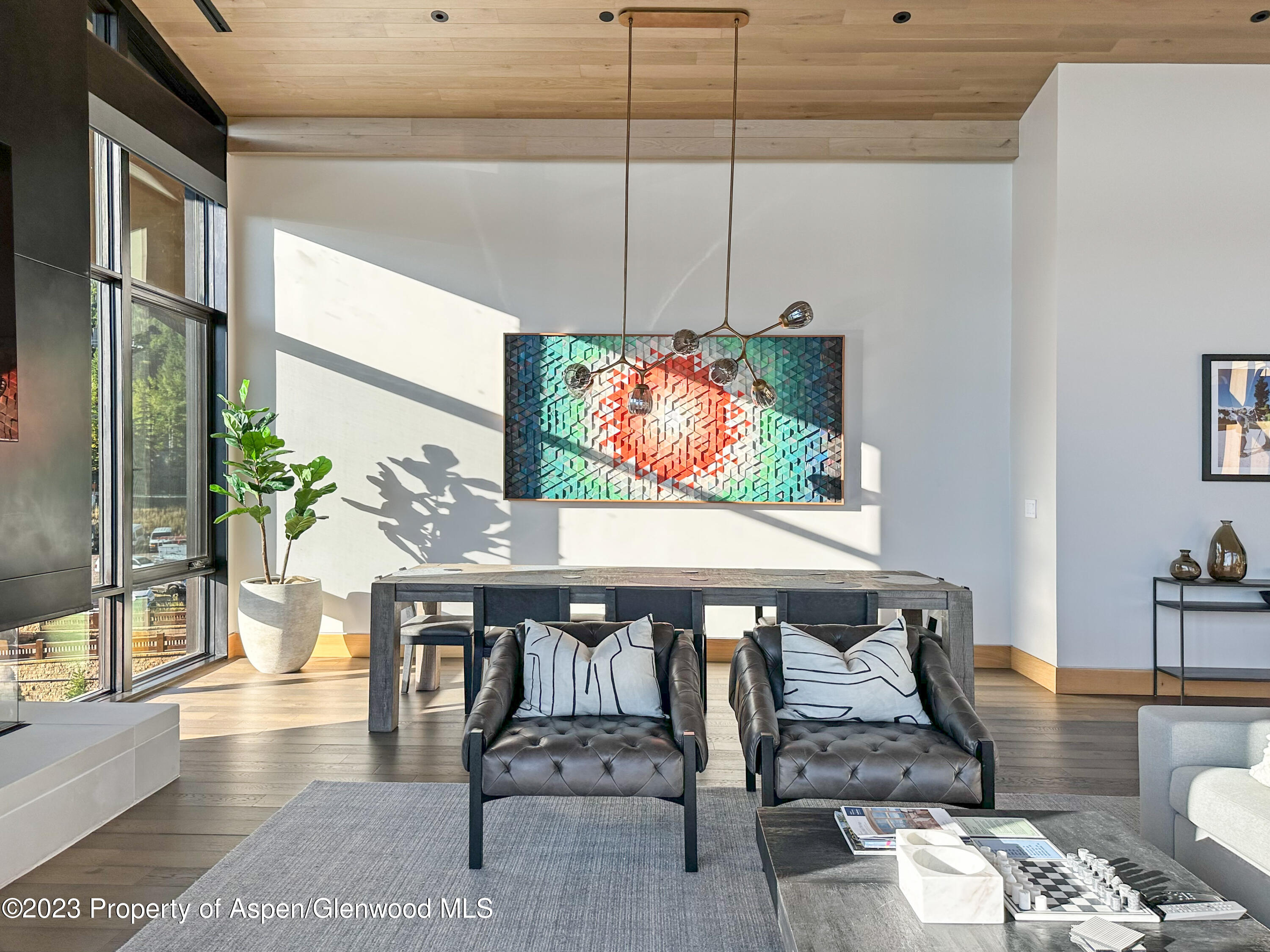 77 Wood Road Unit: 607E