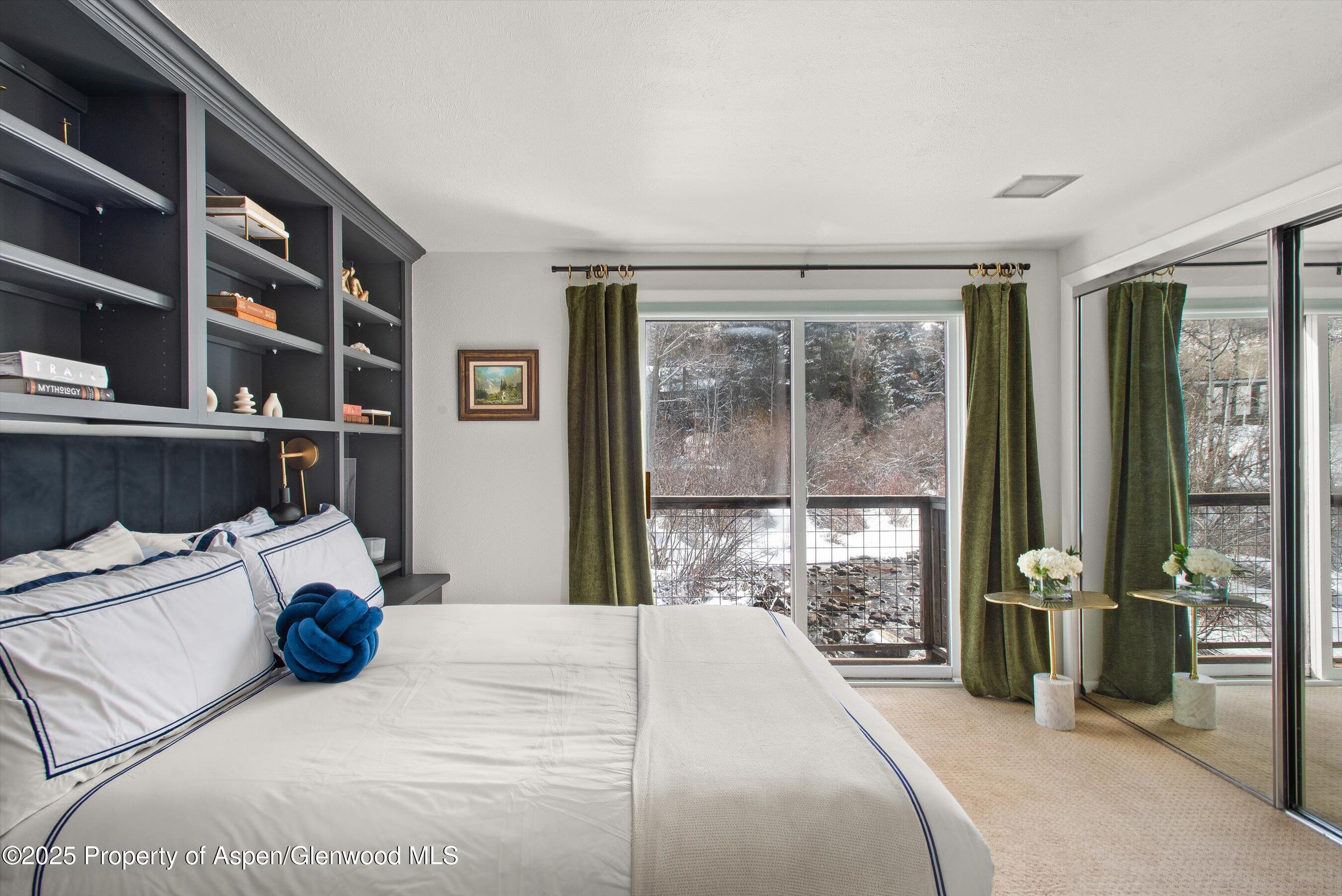 1050 Waters Avenue, 9, Aspen Unit: 9