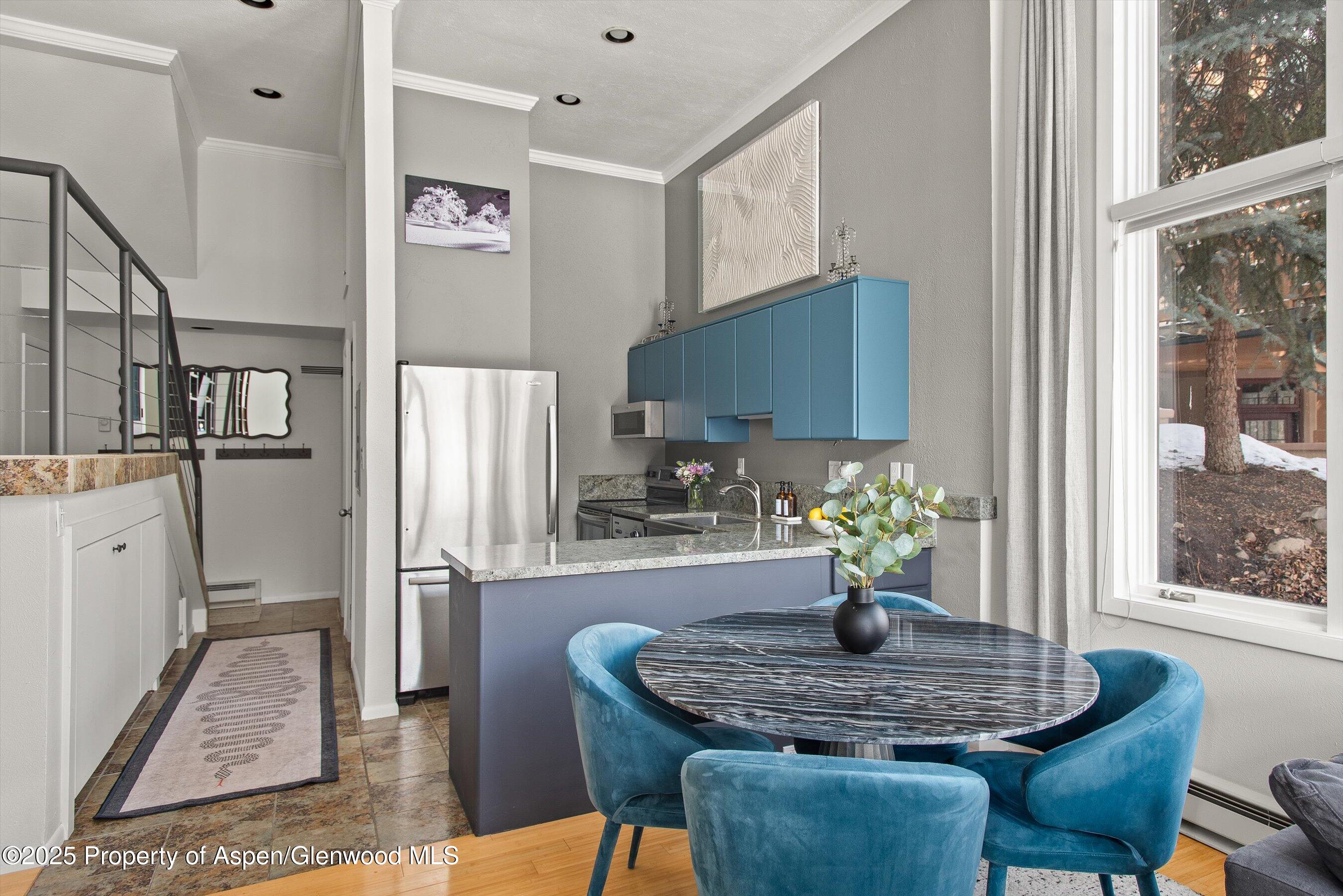 1050 Waters Avenue, 9, Aspen Unit: 9