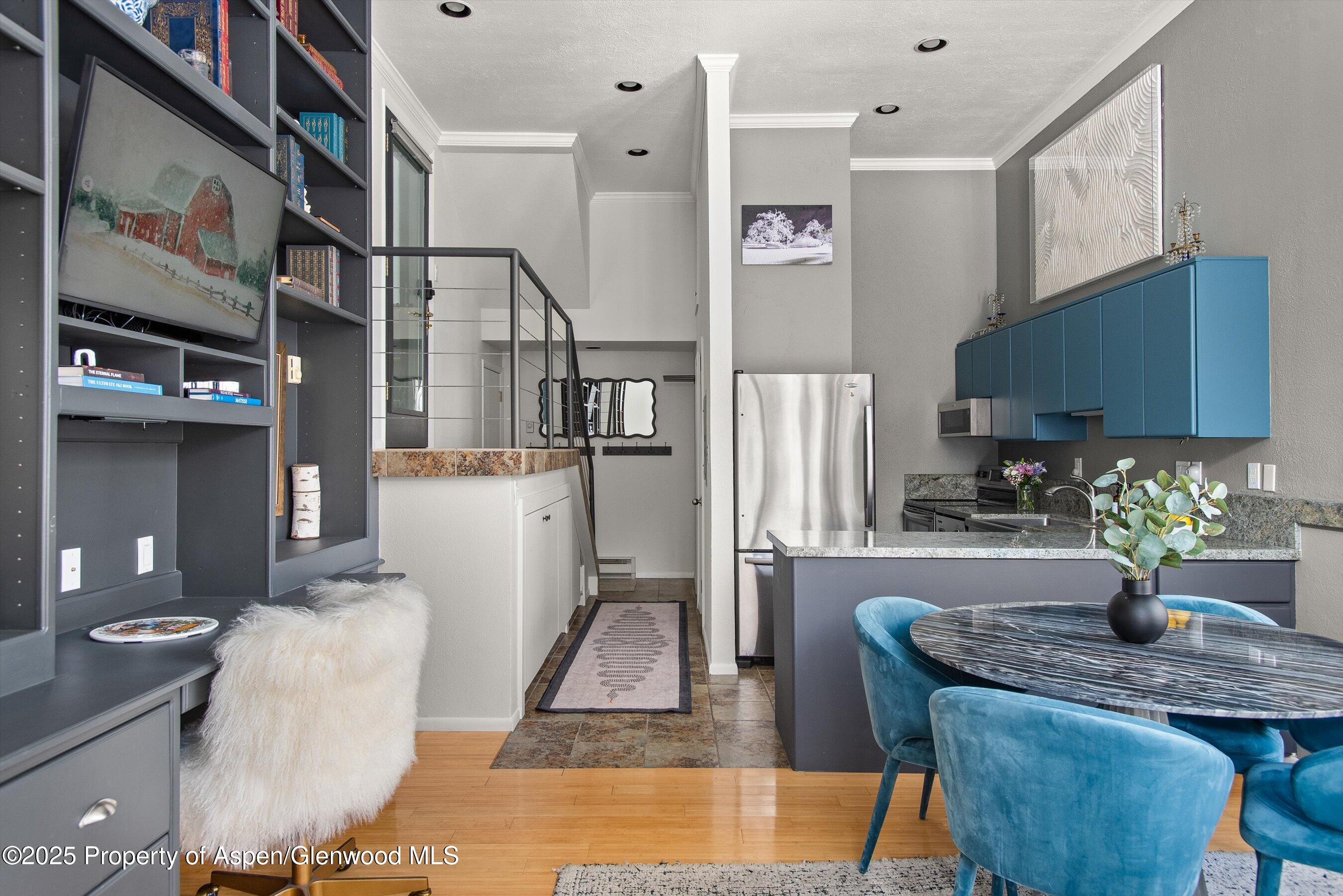 1050 Waters Avenue, 9, Aspen Unit: 9