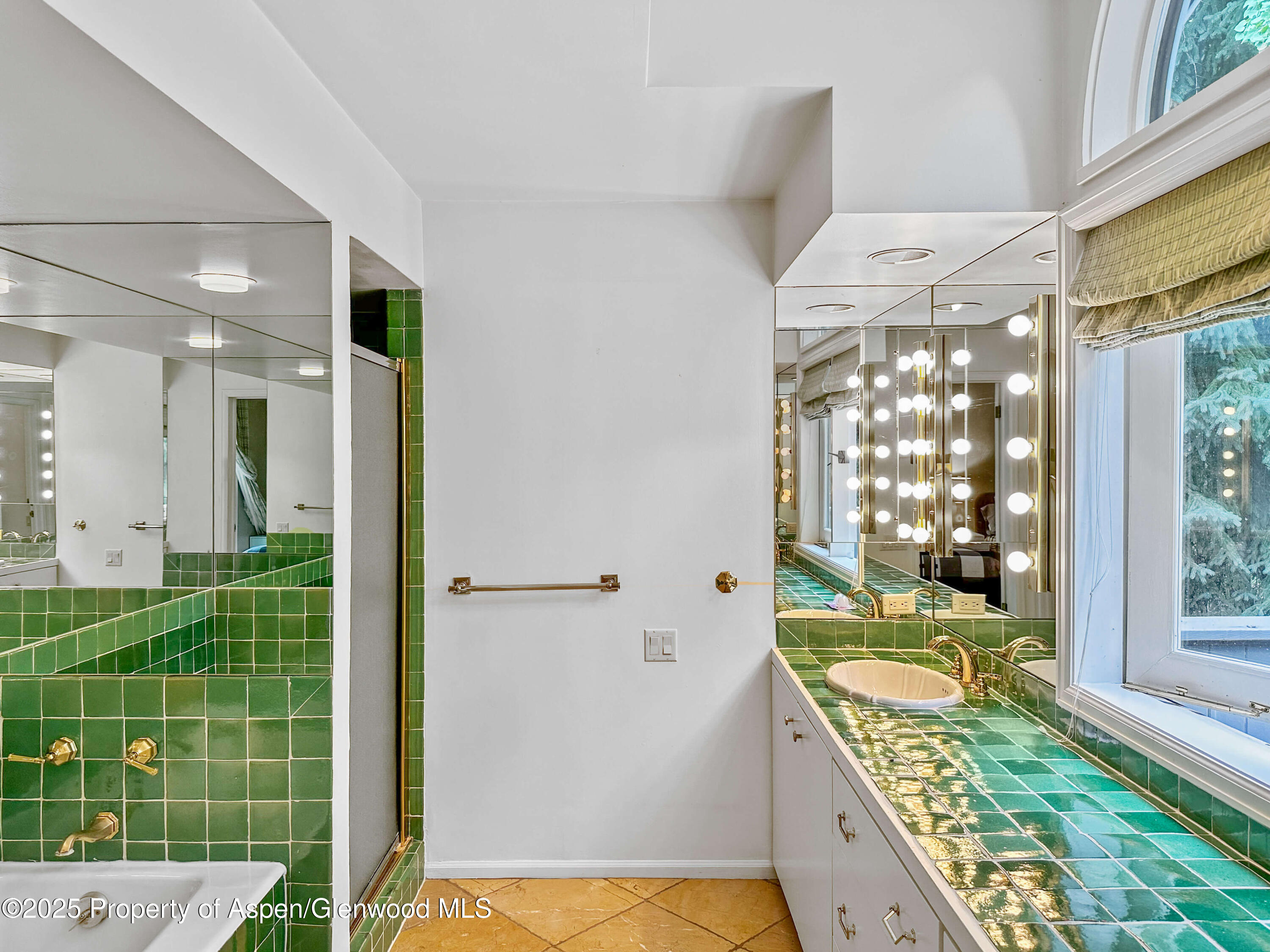 1425 Red Butte Drive