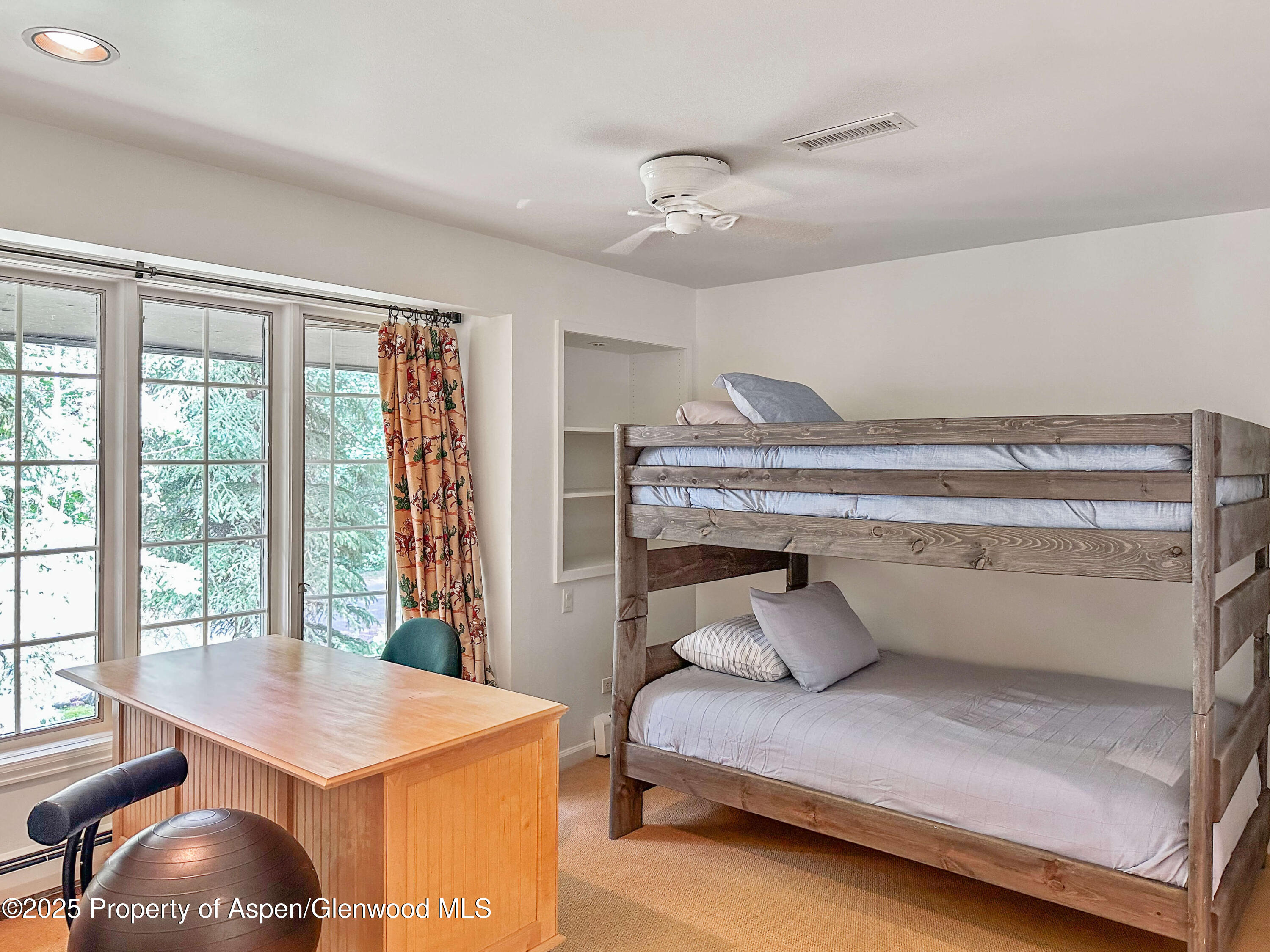 1425 Red Butte Drive