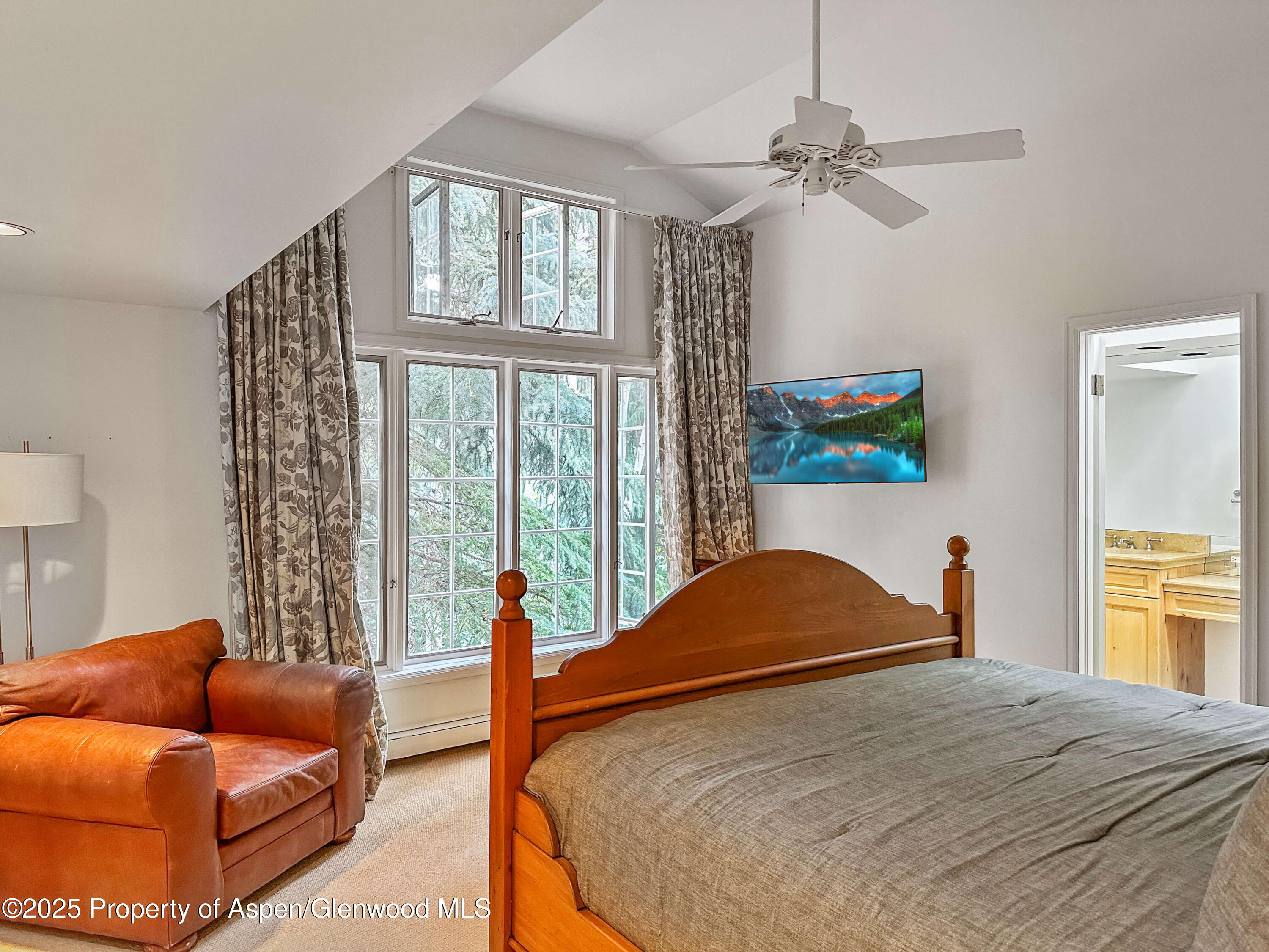 1425 Red Butte Drive