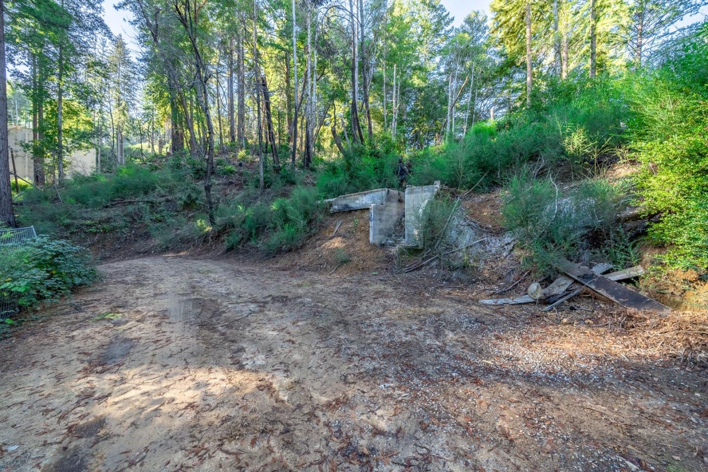 350 Madrone Drive